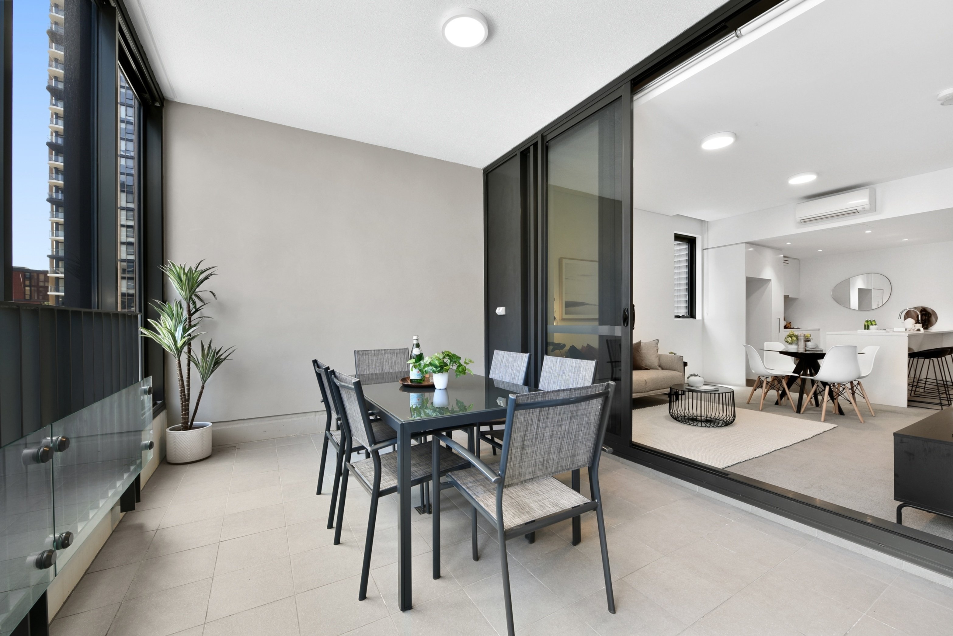 305/1 Park Street North, Wentworth Point Sold by Chidiac Realty - image 3
