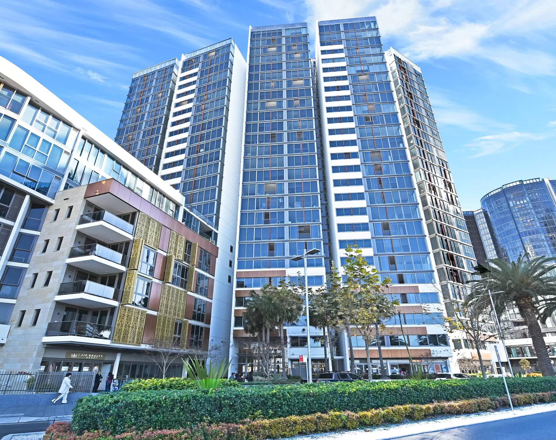 705/3 Foreshore Place, Wentworth Point Leased by Chidiac Realty - image 1