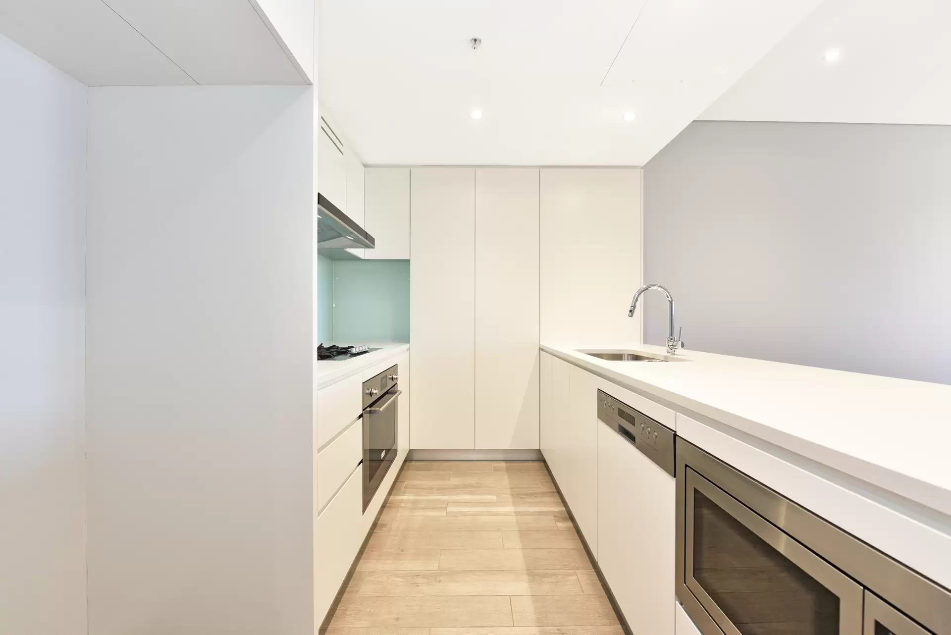 705/3 Foreshore Place, Wentworth Point Leased by Chidiac Realty - image 1