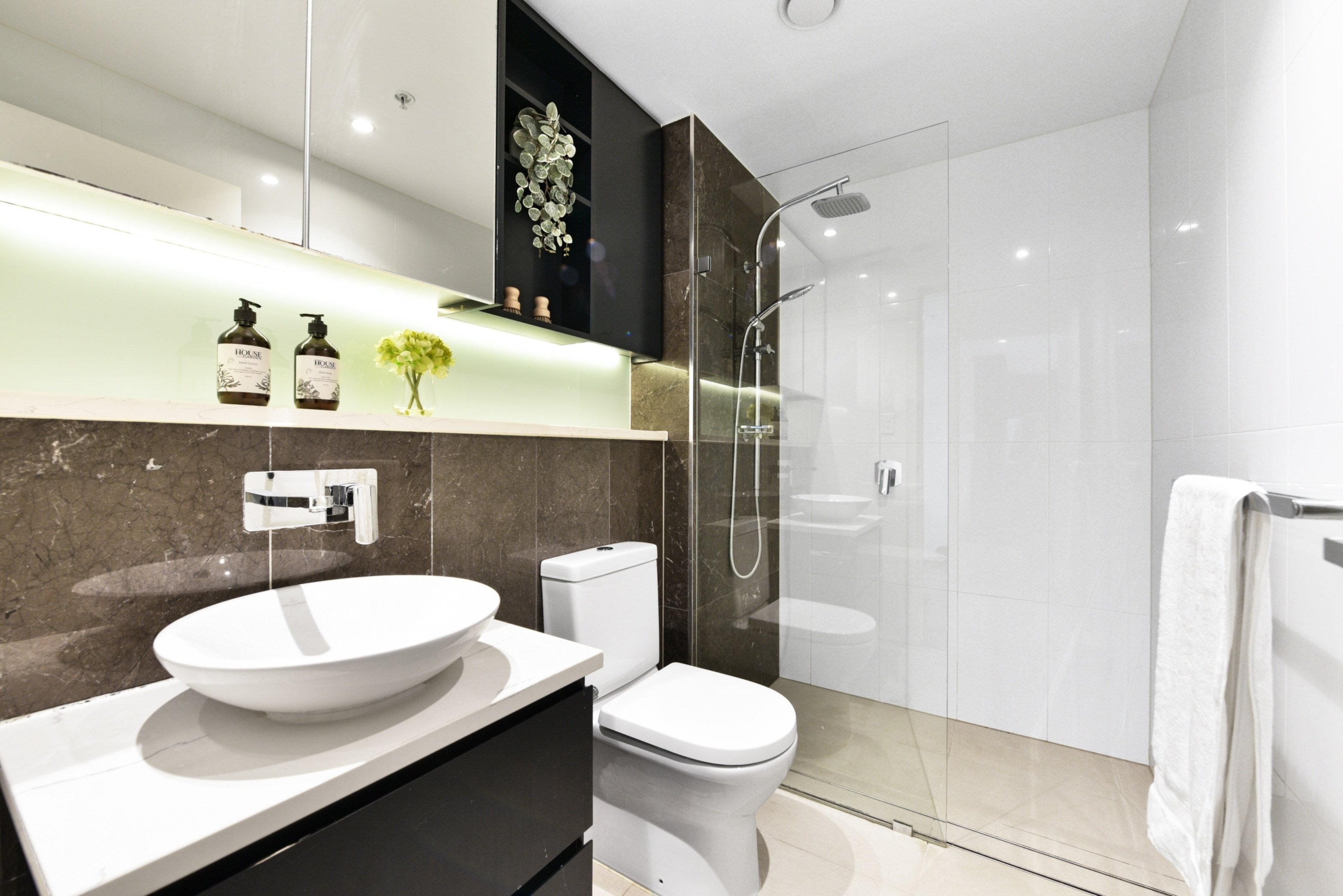 2002/11 Wentworth Place, Wentworth Point Sold by Chidiac Realty - image 8