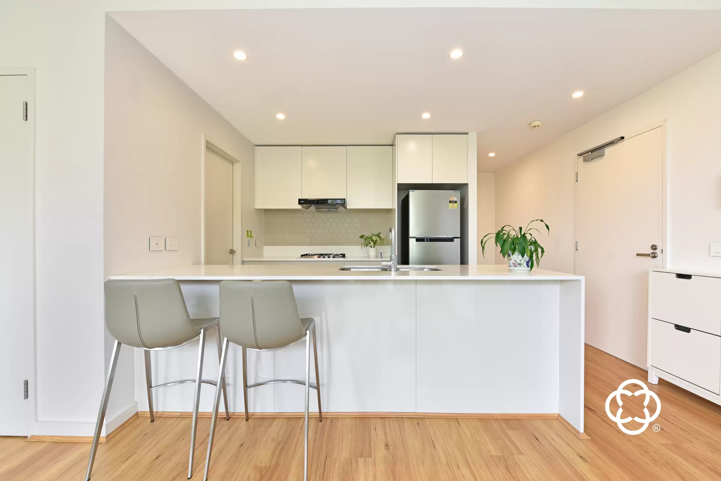 301/45 Hill Road, Wentworth Point Leased by Chidiac Realty - image 2