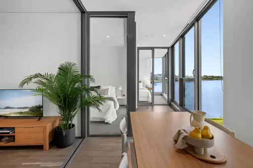 611/3 Foreshore Place, Wentworth Point Sold by Chidiac Realty