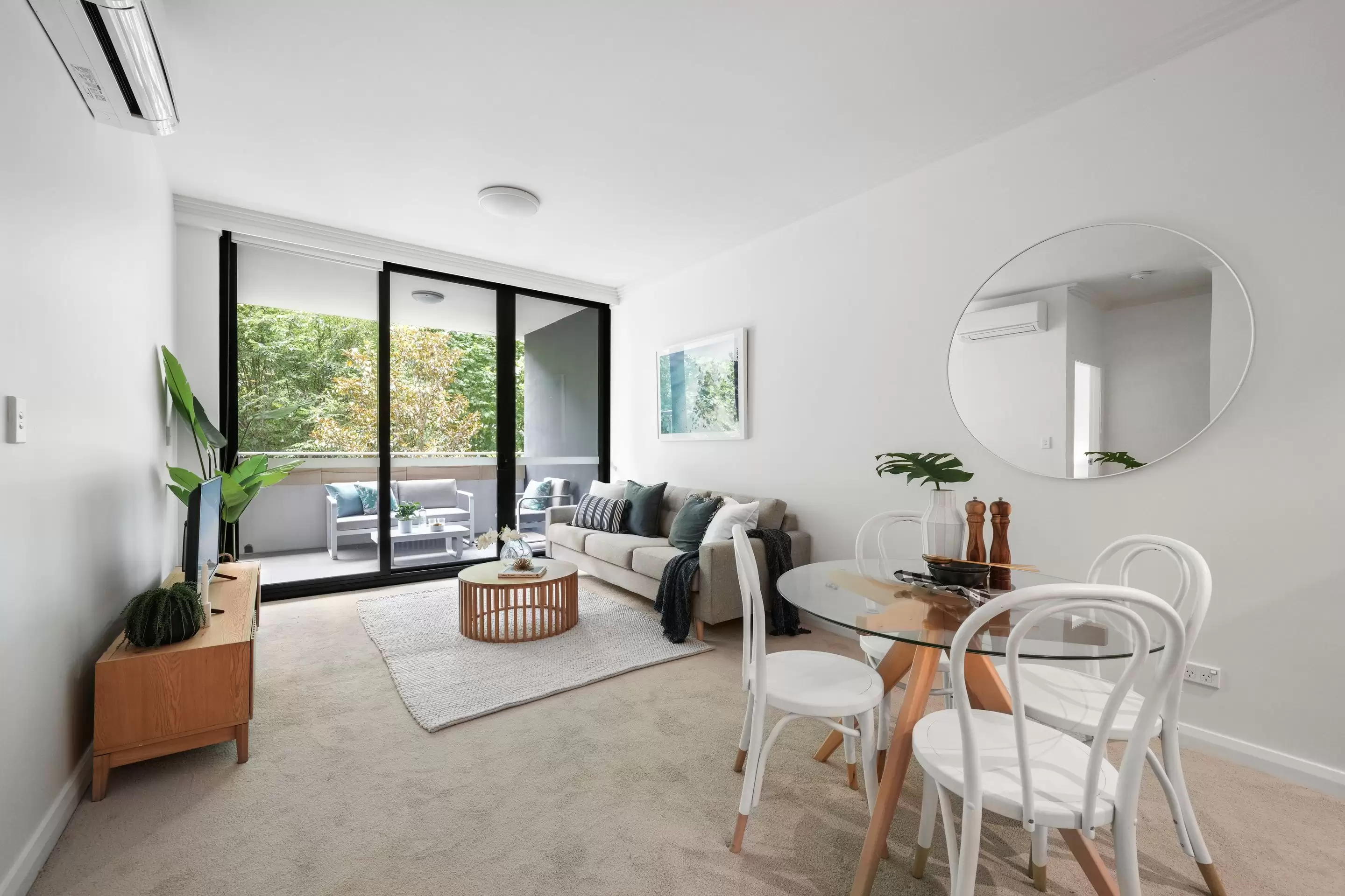 305/4 Footbridge Boulevard, Wentworth Point Sold by Chidiac Realty - image 1