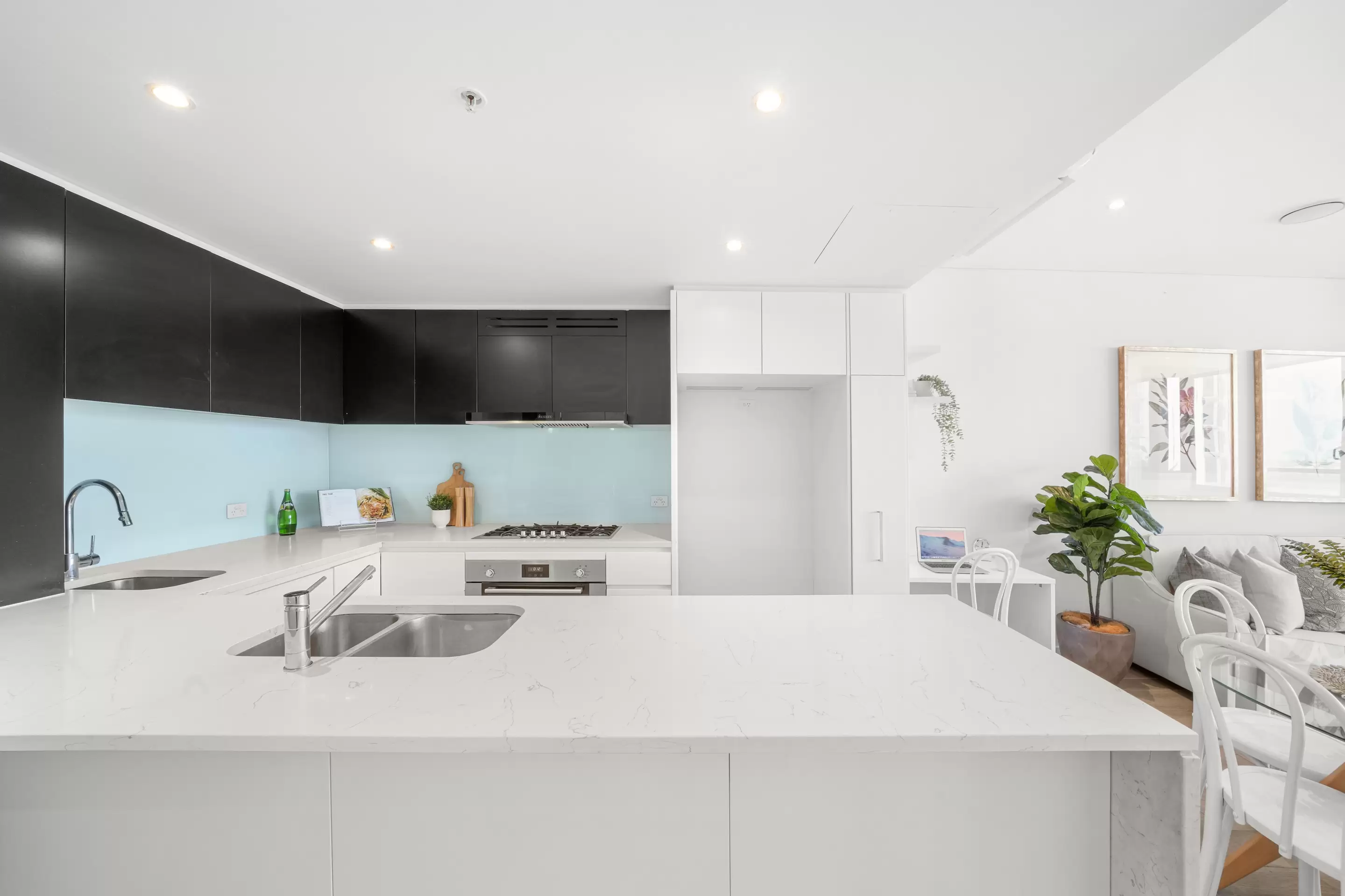 1407/11 Wentworth Place, Wentworth Point Sold by Chidiac Realty - image 6