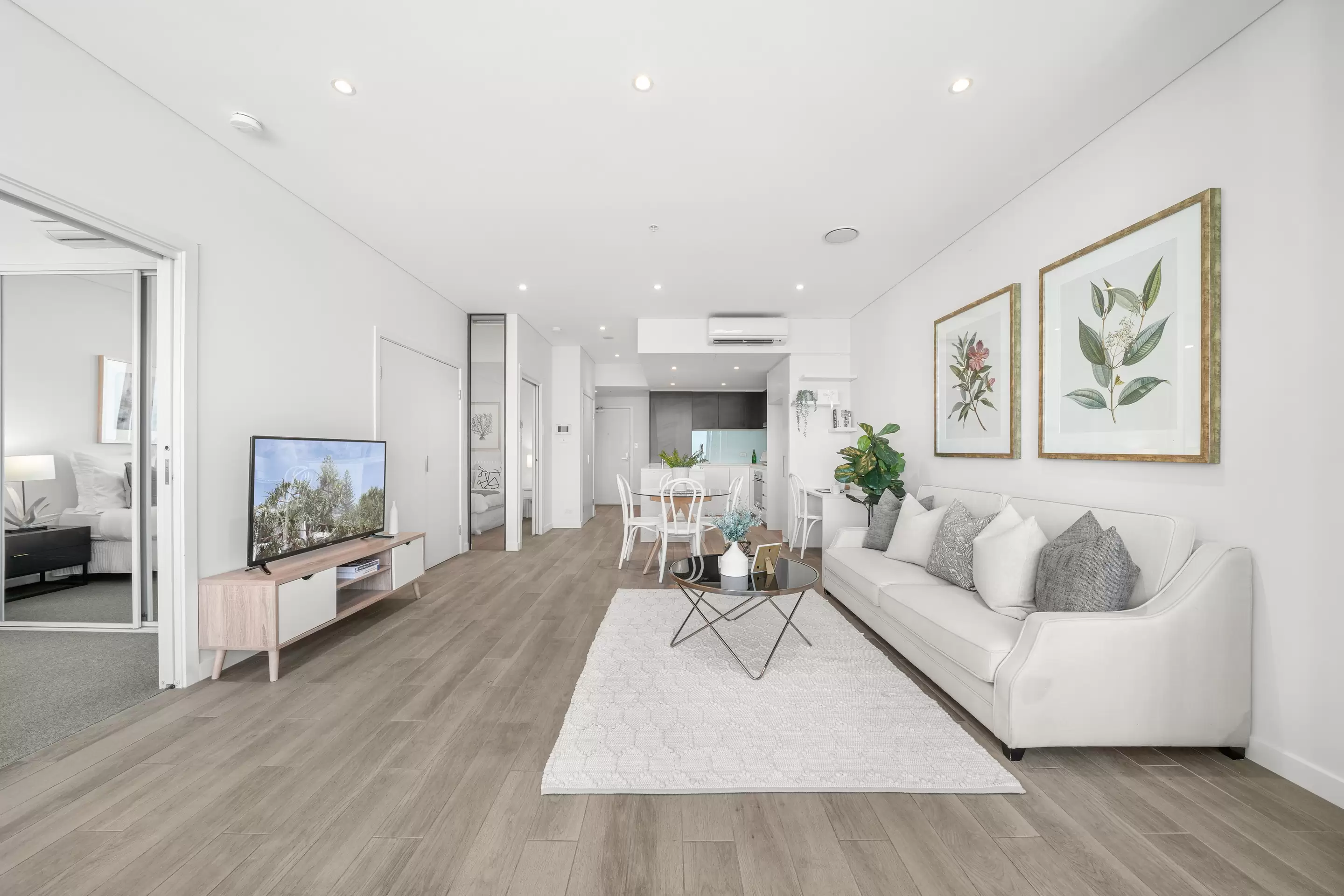 1407/11 Wentworth Place, Wentworth Point Sold by Chidiac Realty - image 3