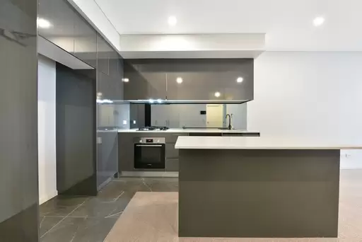 8098/5 Bennelong Parkway, Wentworth Point Leased by Chidiac Realty