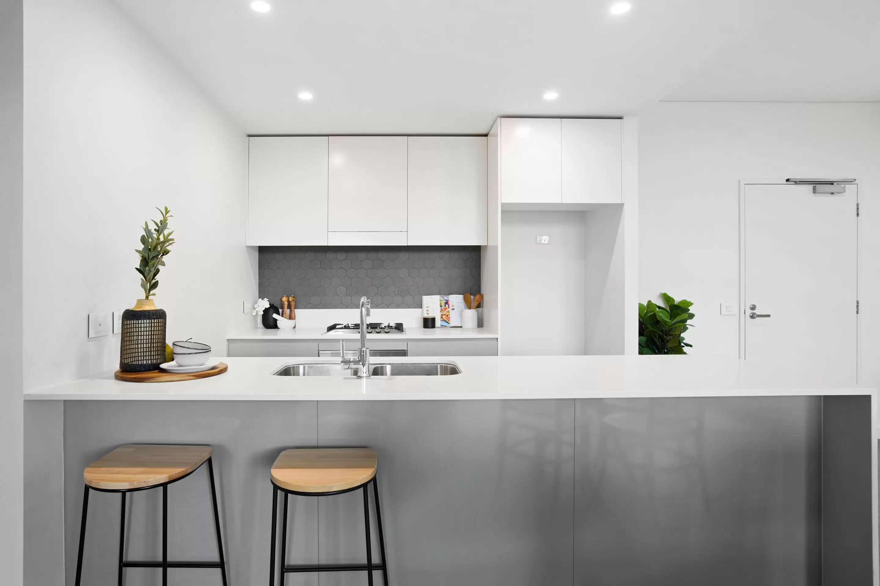 514/5 Verona Drive, Wentworth Point Sold by Chidiac Realty - image 4