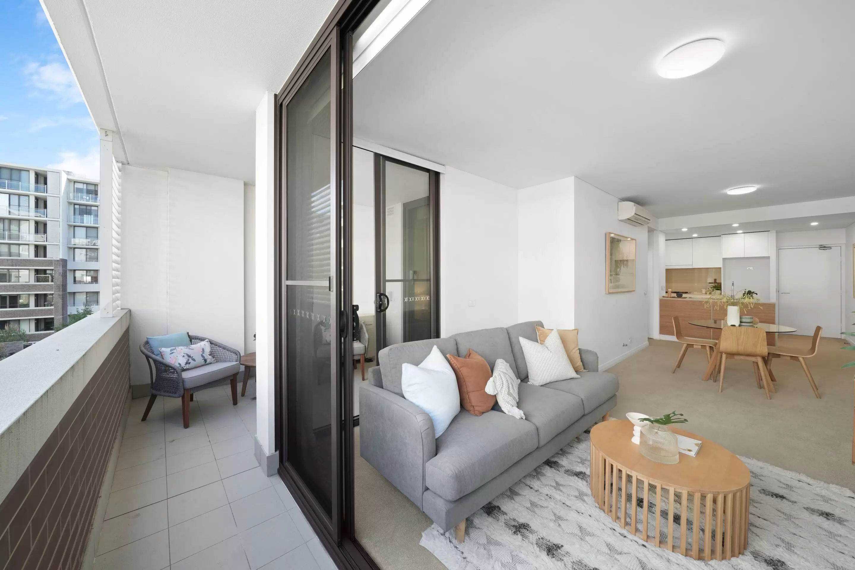 431/43 Amalfi Drive, Wentworth Point Sold by Chidiac Realty - image 8