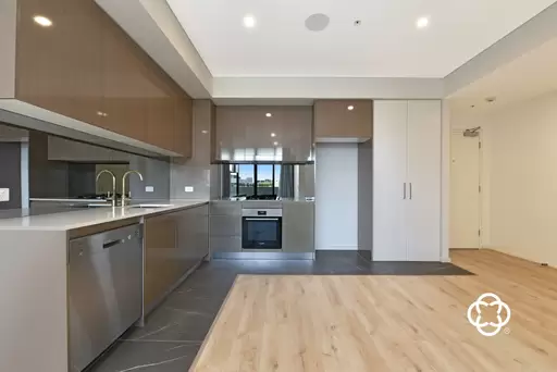 10076/17 Amalfi Drive, Wentworth Point Leased by Chidiac Realty