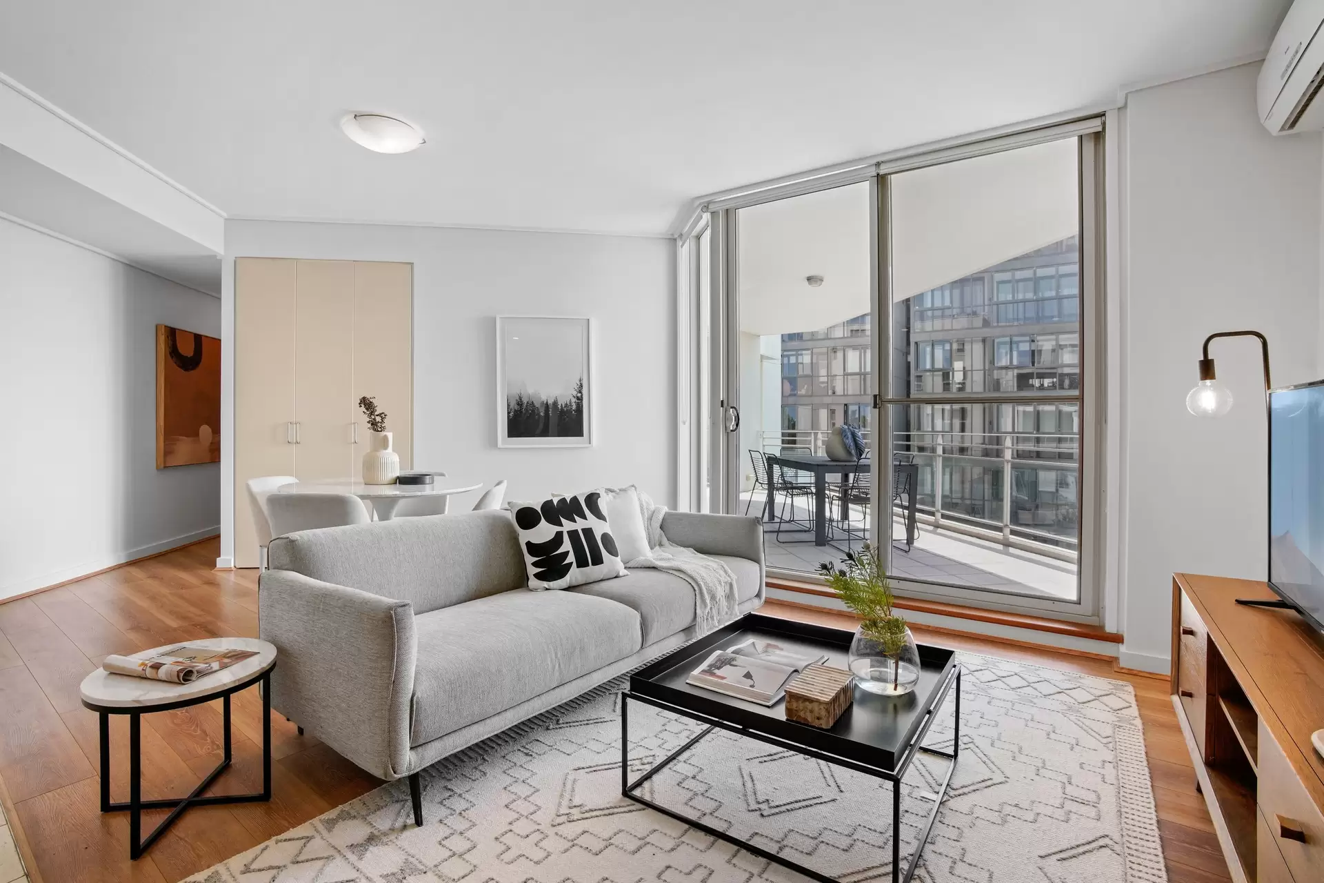 607/1 The Piazza, Wentworth Point Sold by Chidiac Realty - image 1