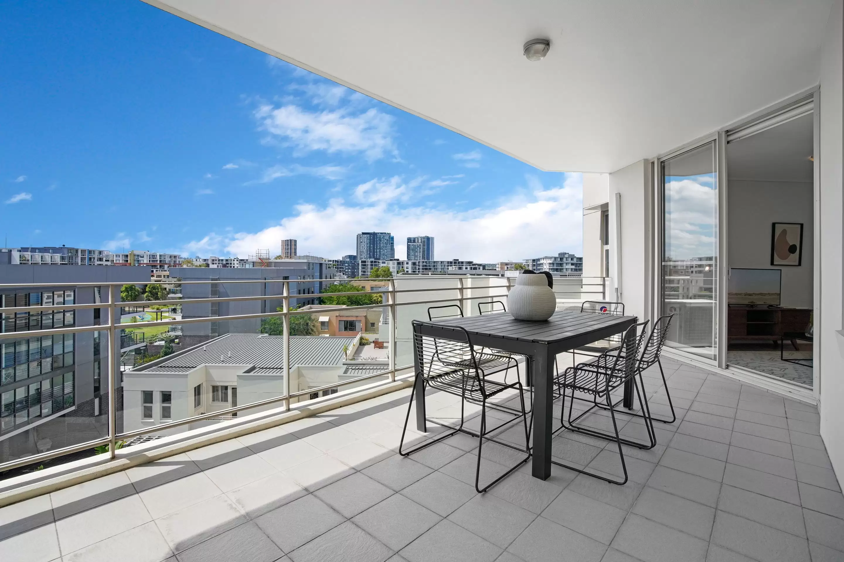 607/1 The Piazza, Wentworth Point Sold by Chidiac Realty - image 1