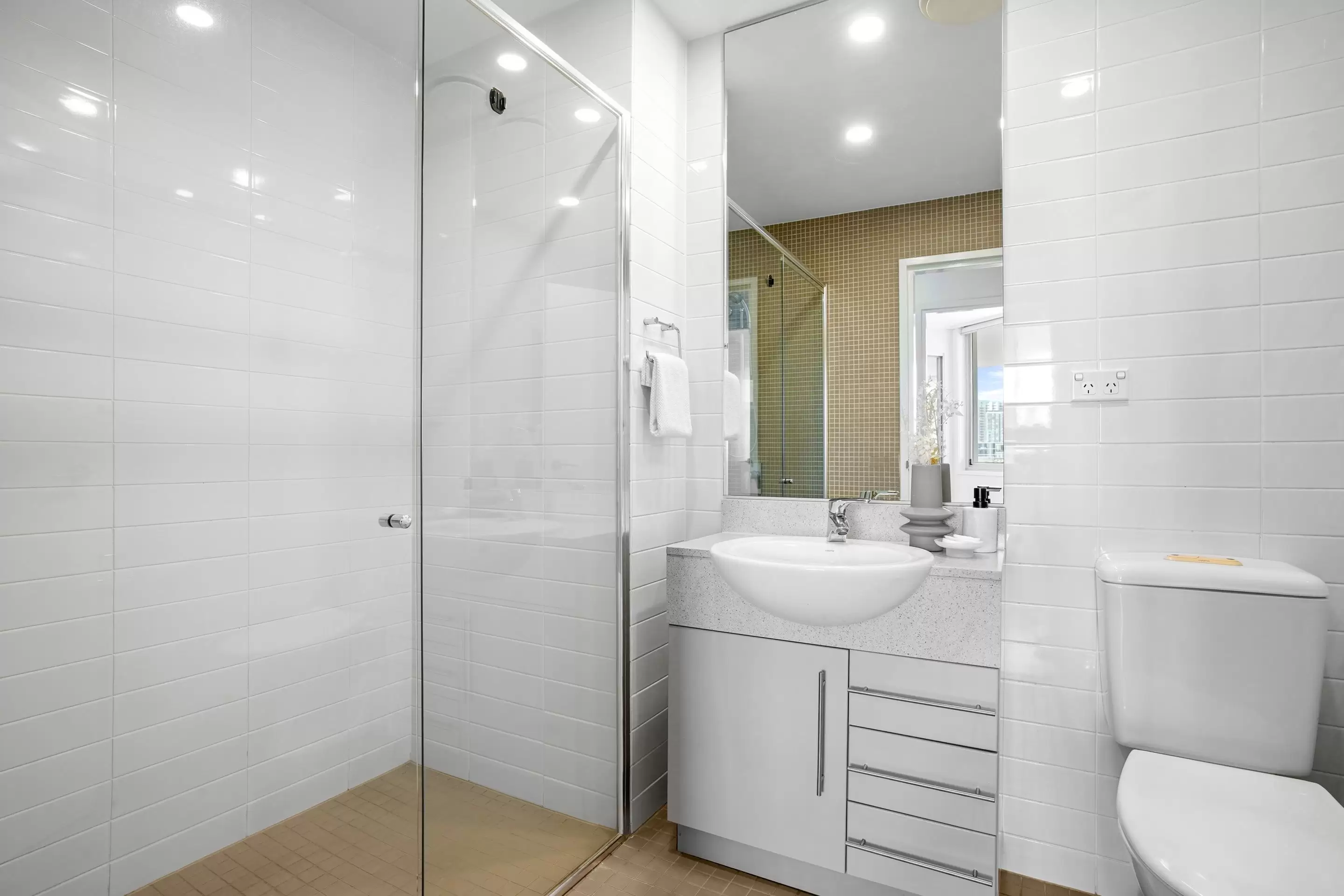 607/1 The Piazza, Wentworth Point Sold by Chidiac Realty - image 6