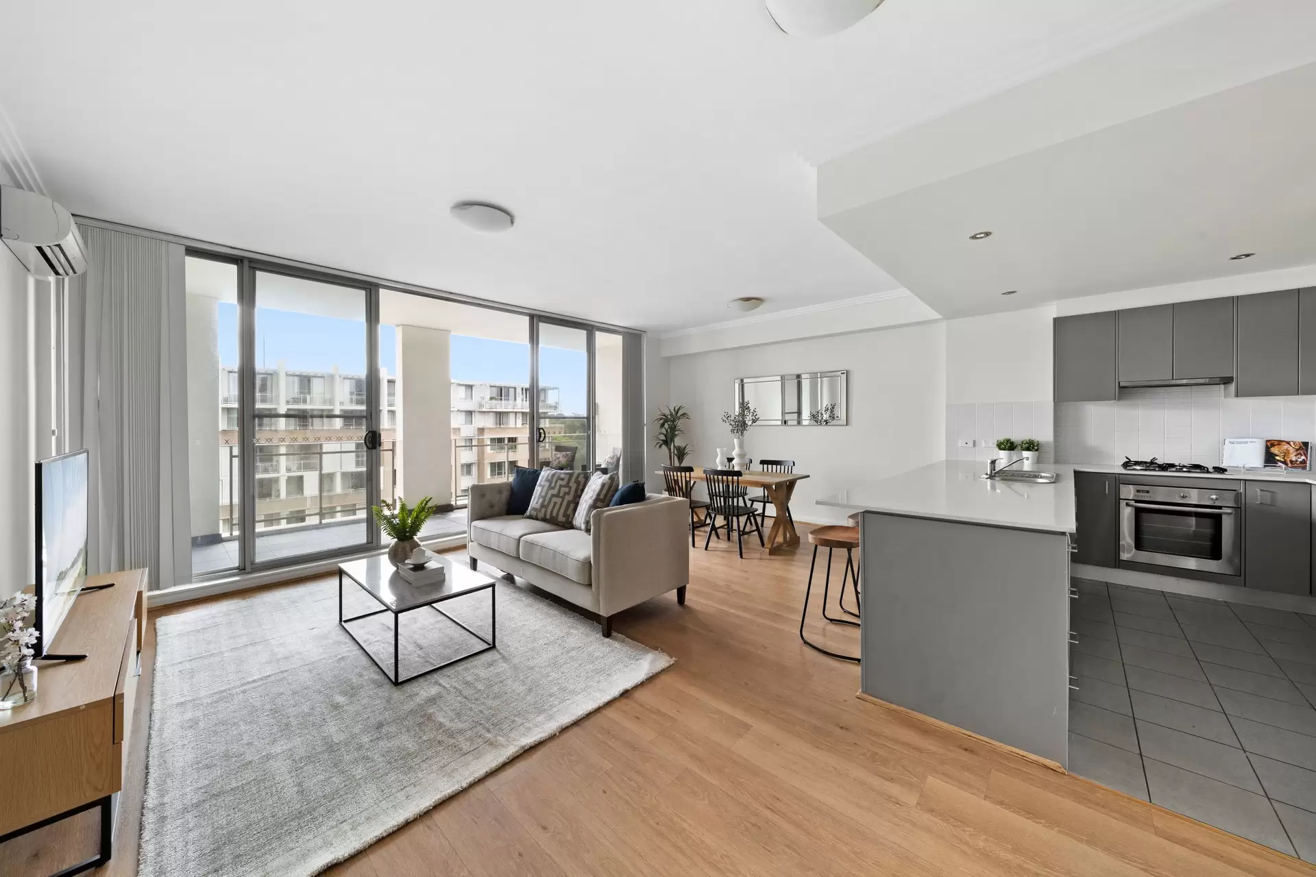 708/1 Stromboli Strait, Wentworth Point Sold by Chidiac Realty - image 1