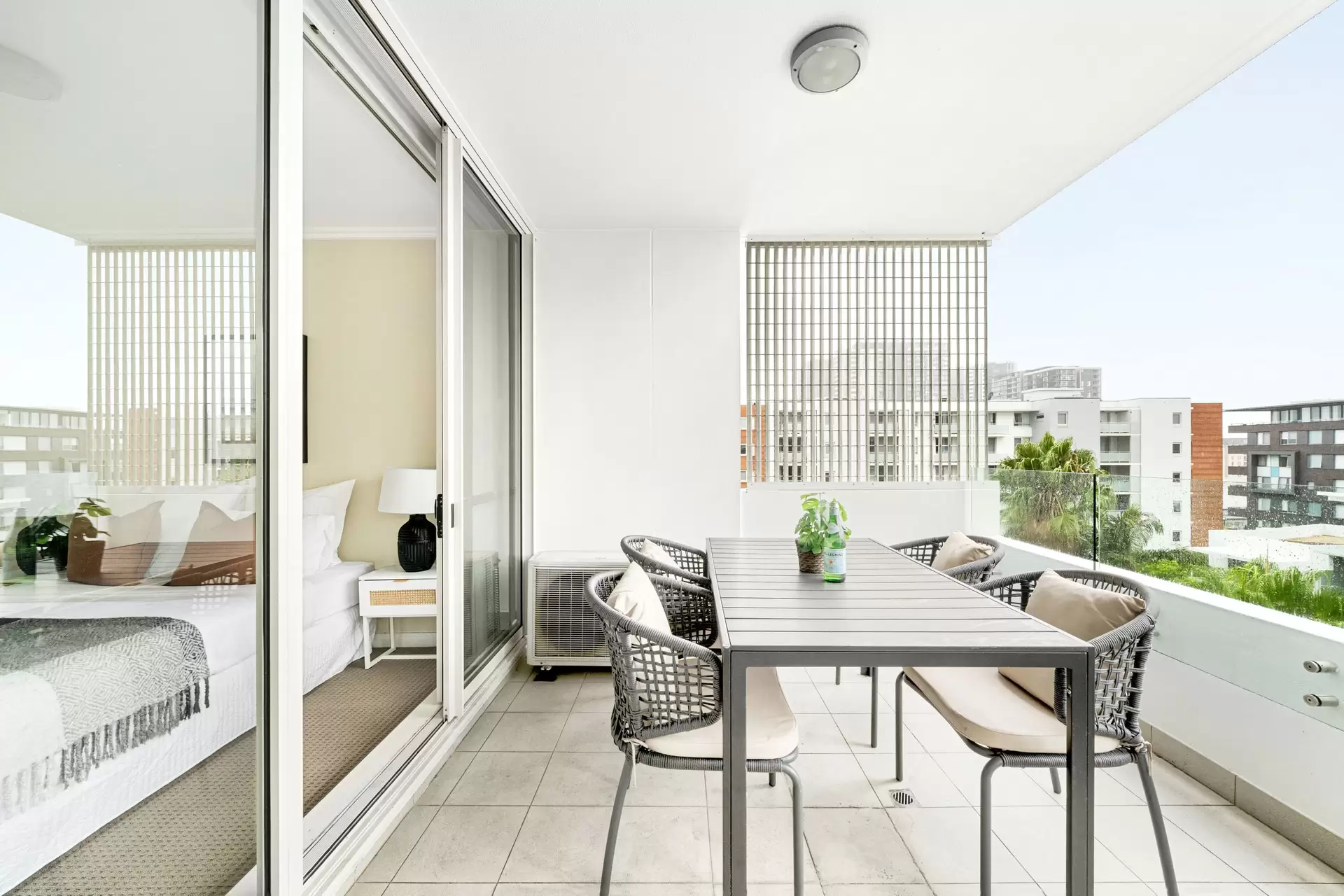 780/33 Hill Road, Wentworth Point Sold by Chidiac Realty - image 1