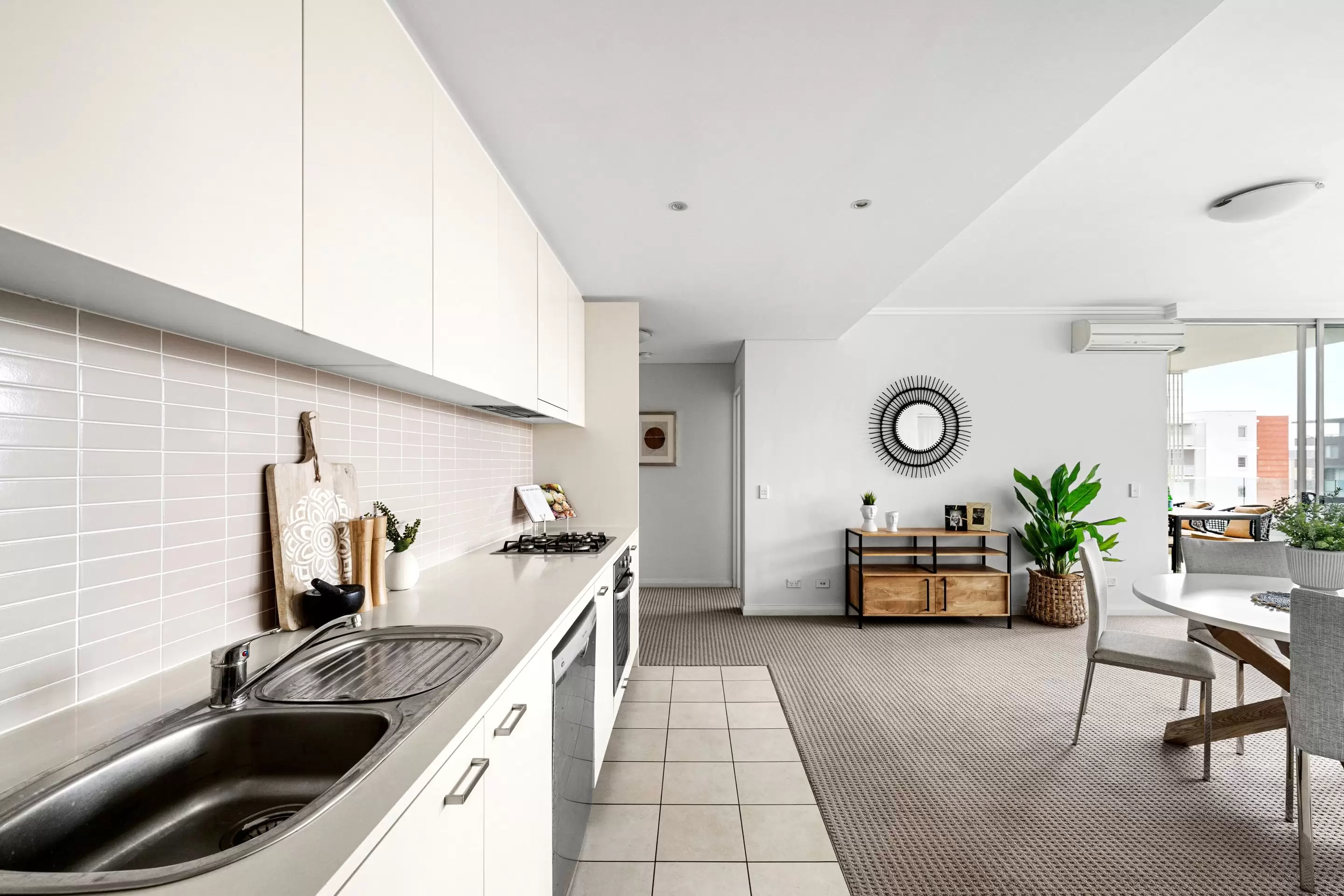 780/33 Hill Road, Wentworth Point Sold by Chidiac Realty - image 6