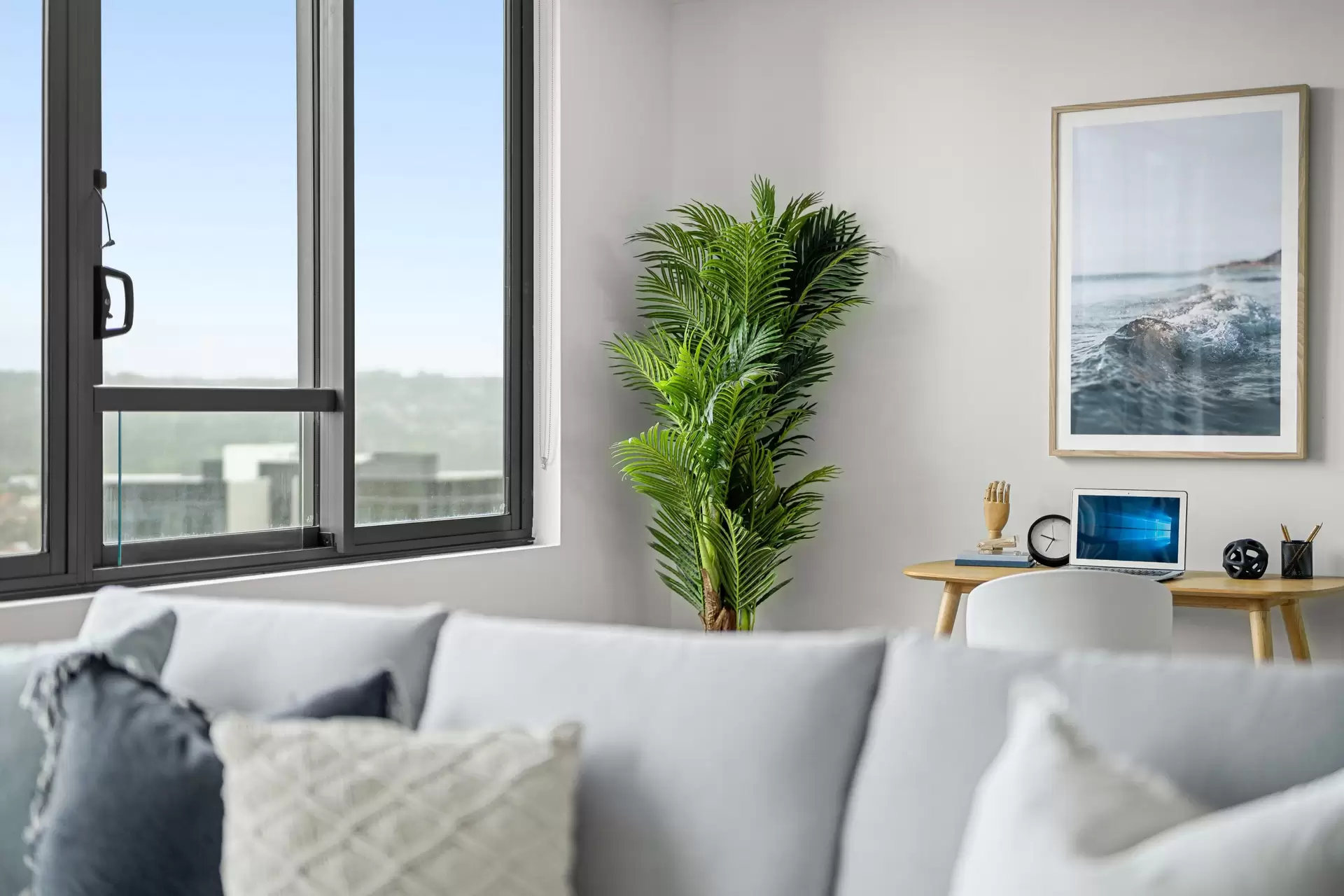 1712/11 Wentworth Place, Wentworth Point Sold by Chidiac Realty - image 1