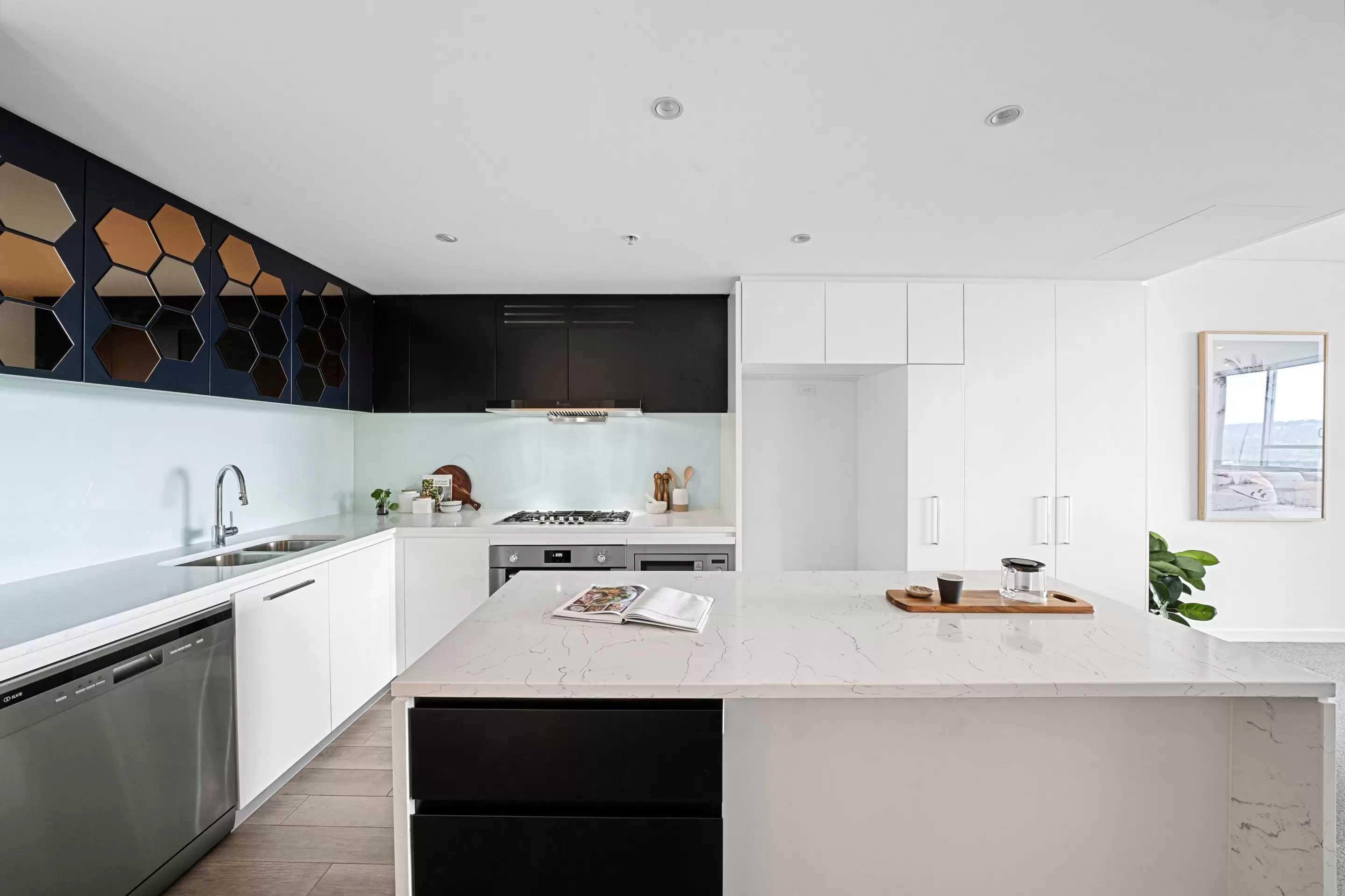 1712/11 Wentworth Place, Wentworth Point Sold by Chidiac Realty - image 2