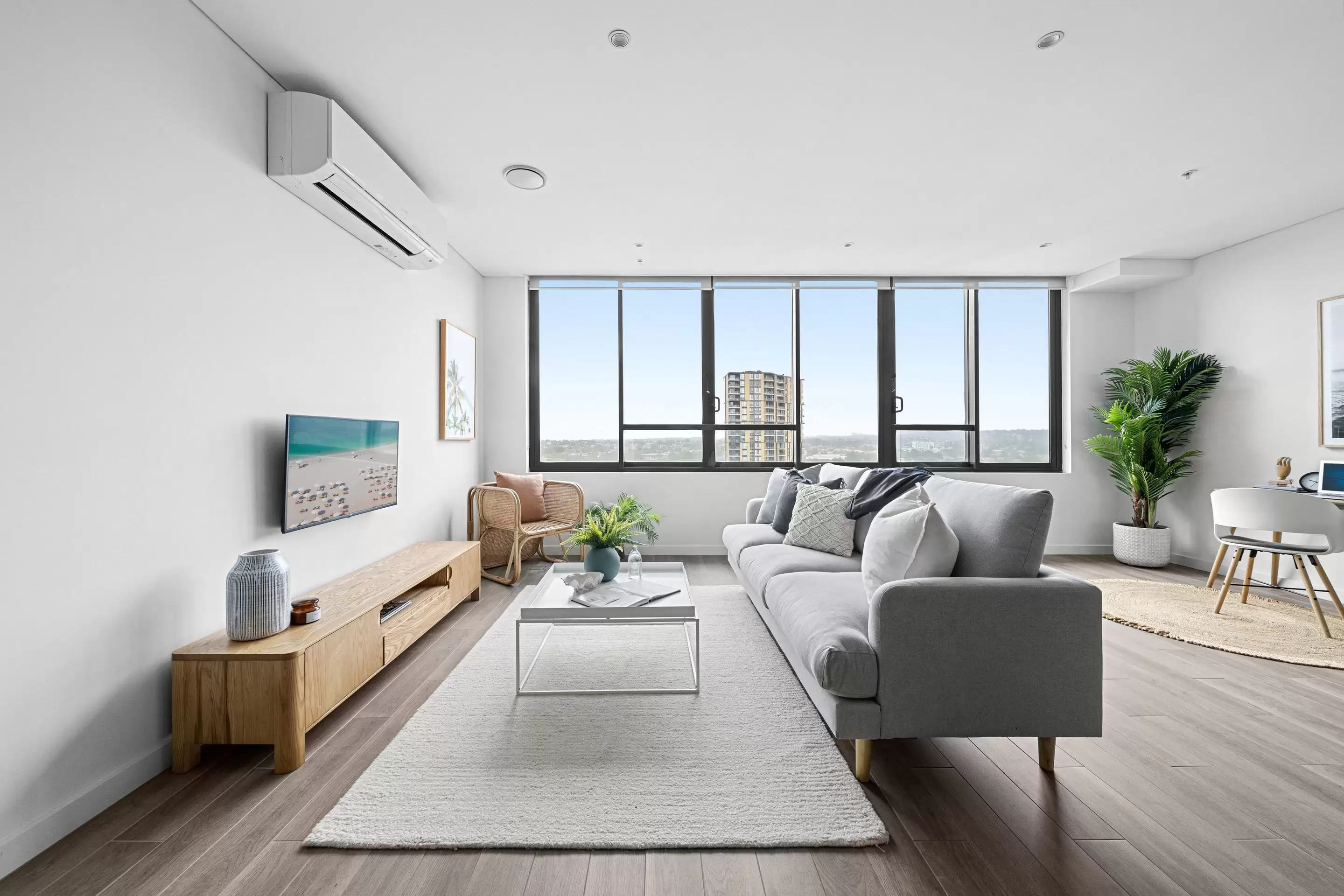 1712/11 Wentworth Place, Wentworth Point Sold by Chidiac Realty - image 1