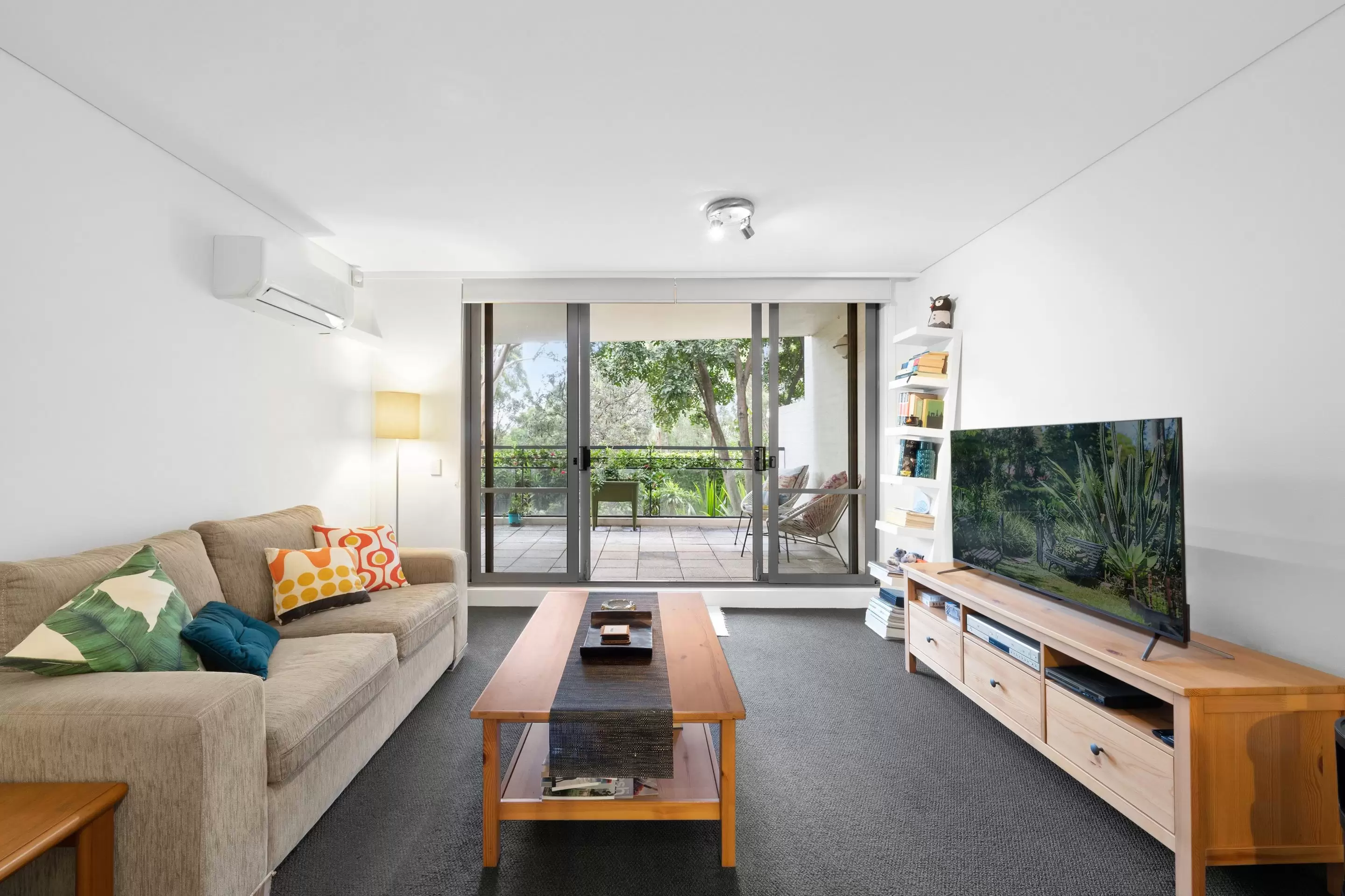 19/9 Blaxland Avenue, Newington Sold by Chidiac Realty - image 1