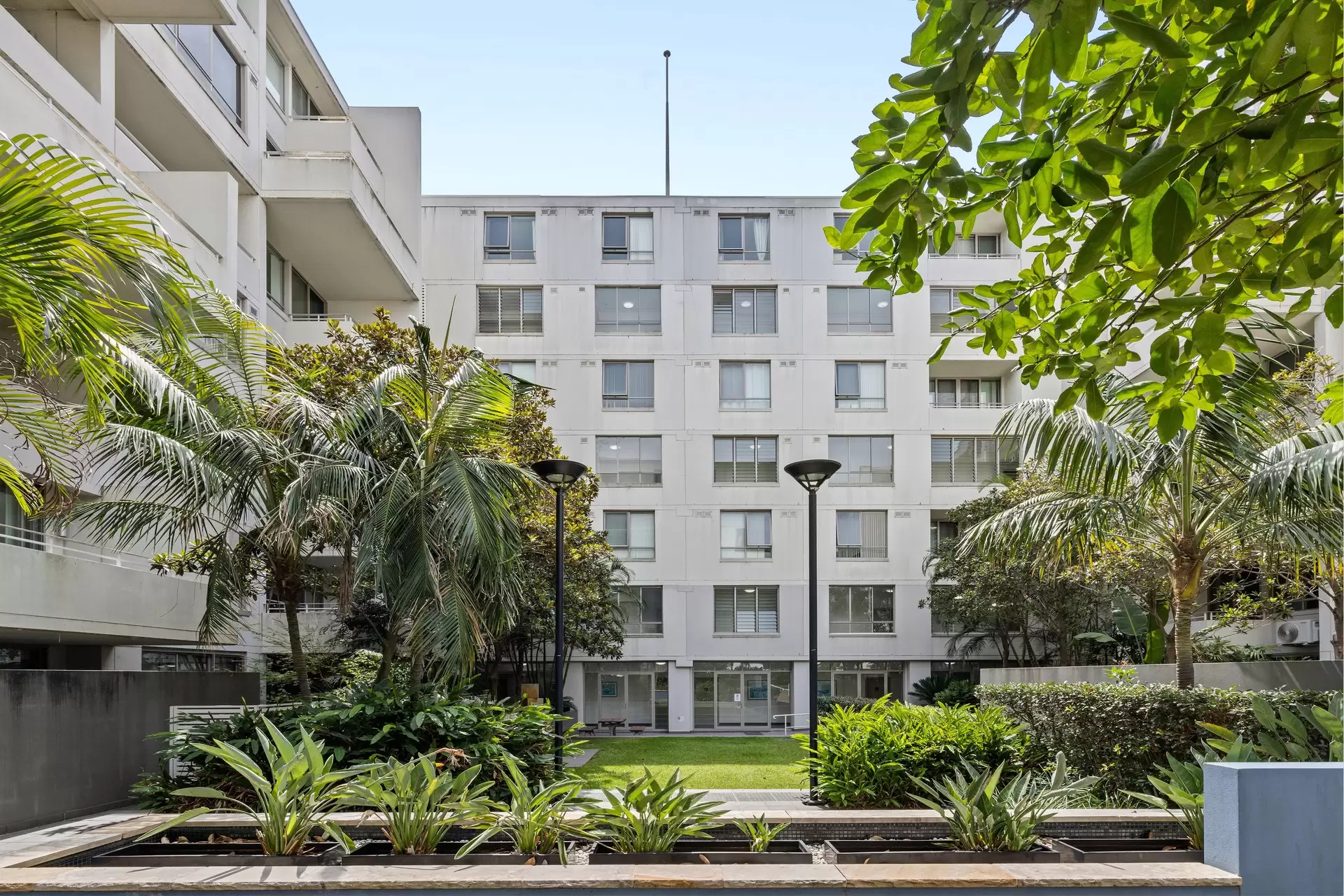 501/19 Hill Road, Wentworth Point Sold by Chidiac Realty - image 1