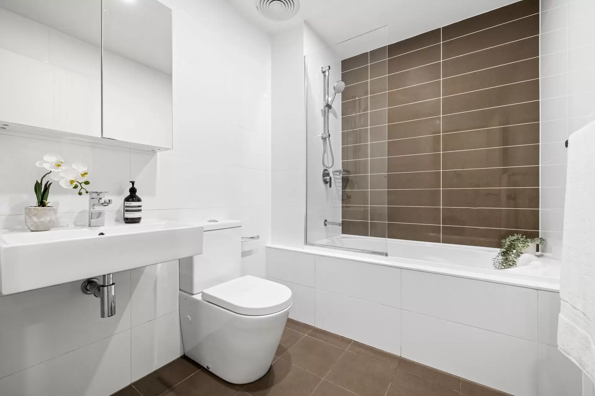 2/51-53 Loftus Crescent, Homebush Sold by Chidiac Realty - image 1