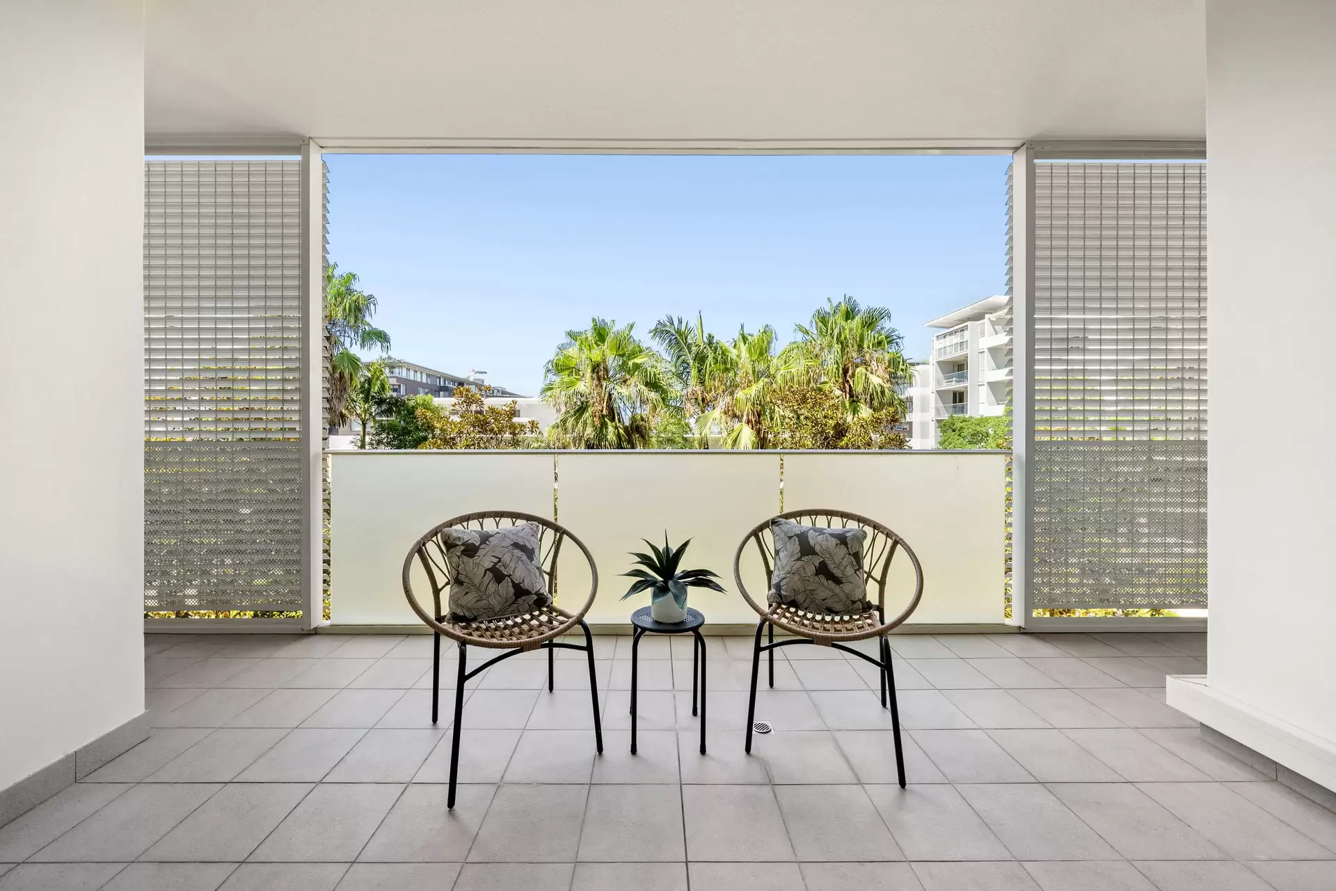 589/33 Hill Road, Wentworth Point Sold by Chidiac Realty - image 1