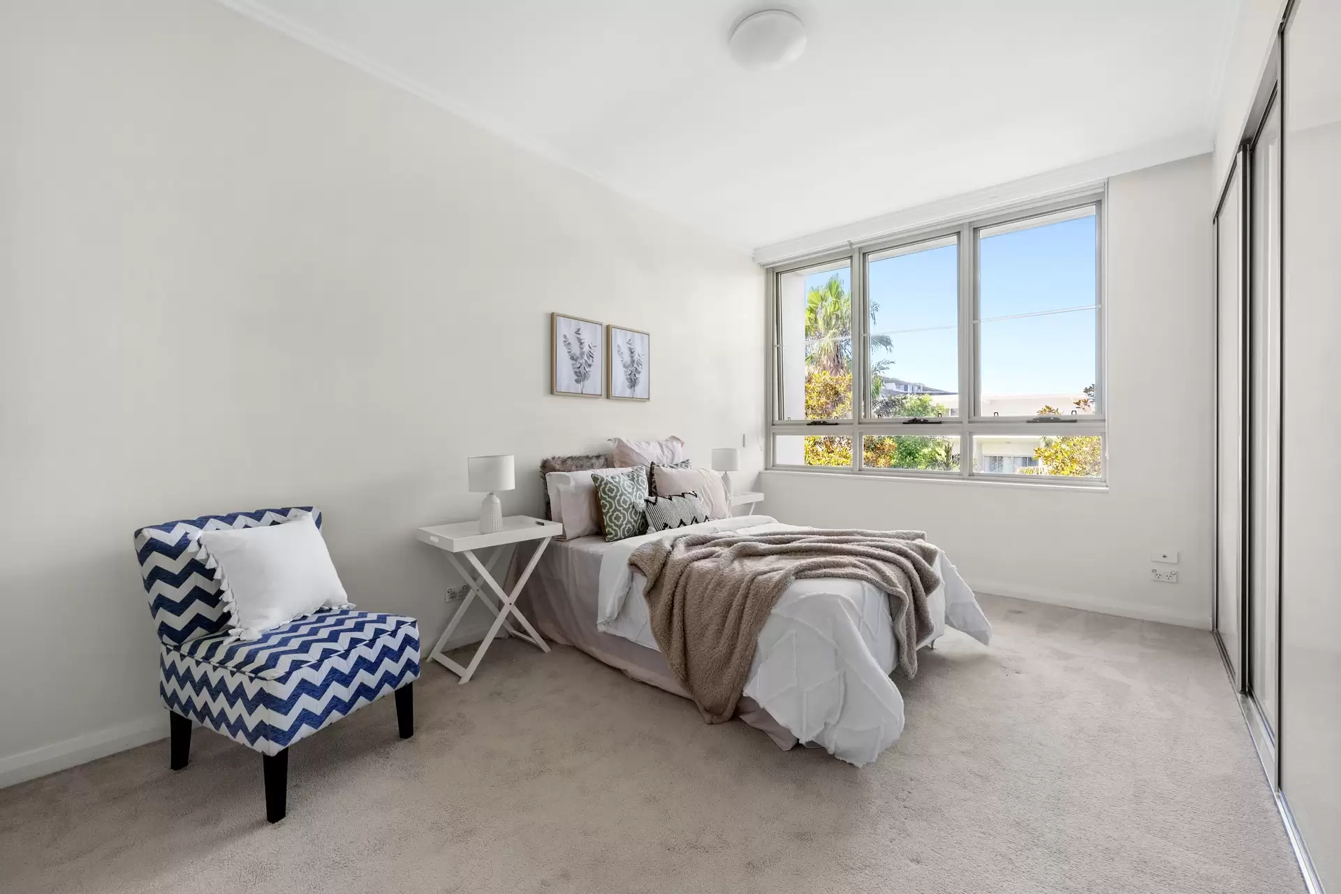 589/33 Hill Road, Wentworth Point Sold by Chidiac Realty - image 1