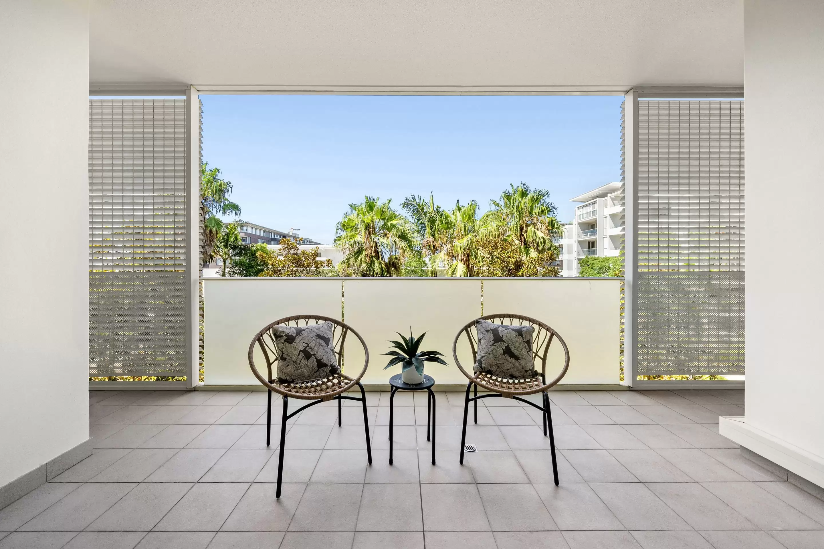 589/33 Hill Road, Wentworth Point Sold by Chidiac Realty - image 2