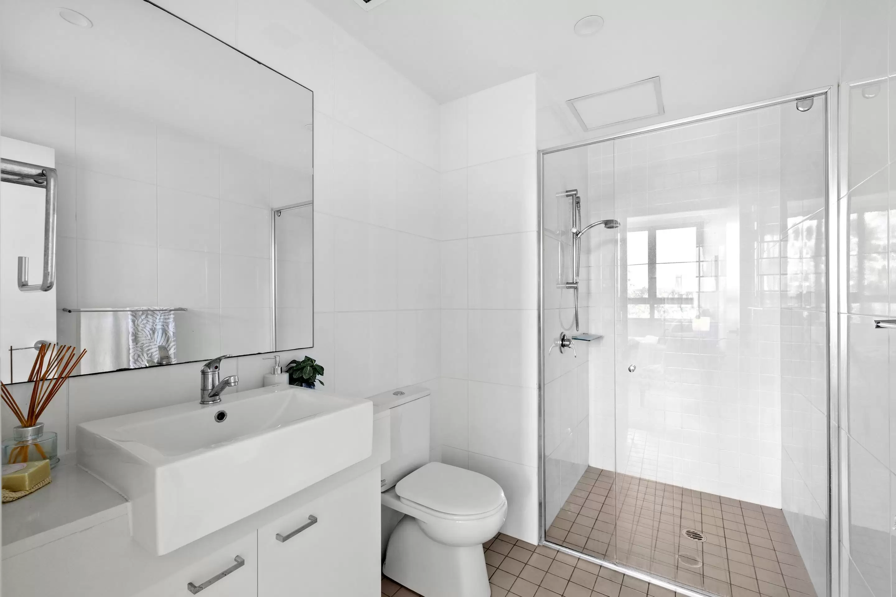 589/33 Hill Road, Wentworth Point Sold by Chidiac Realty - image 7