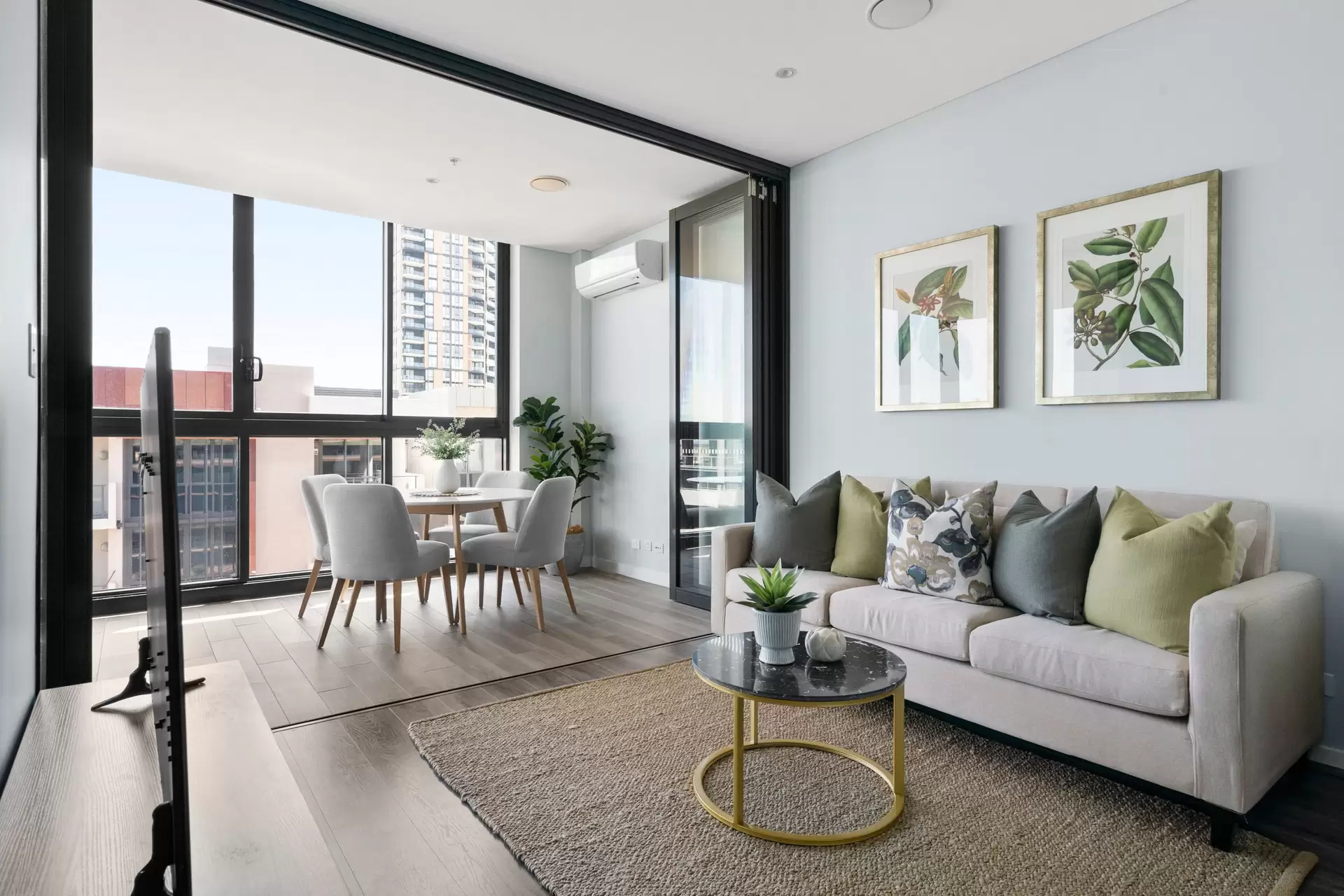 802/3 Footbridge Boulevard, Wentworth Point Sold by Chidiac Realty - image 1