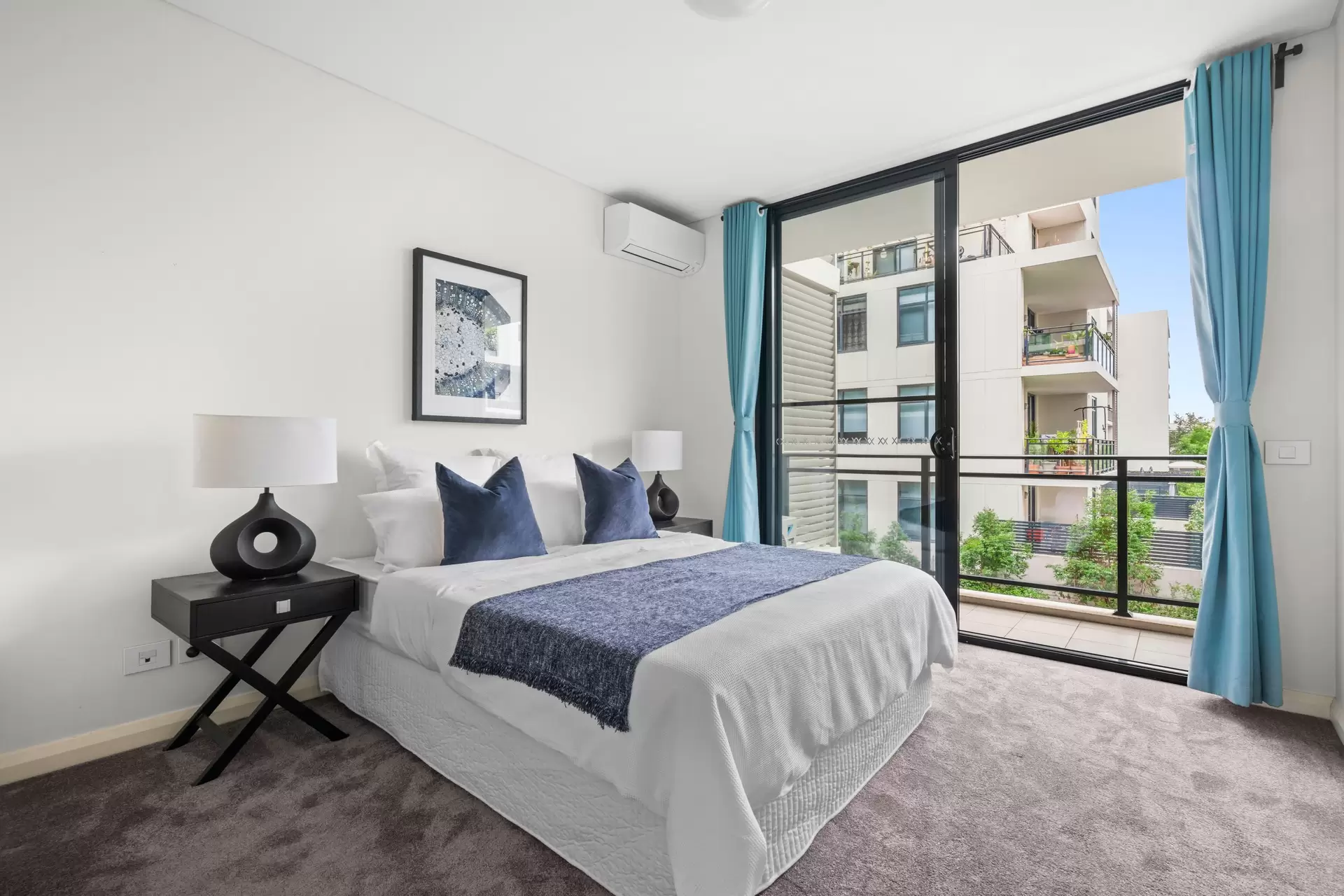 329/26 Baywater Drive, Wentworth Point Sold by Chidiac Realty - image 1