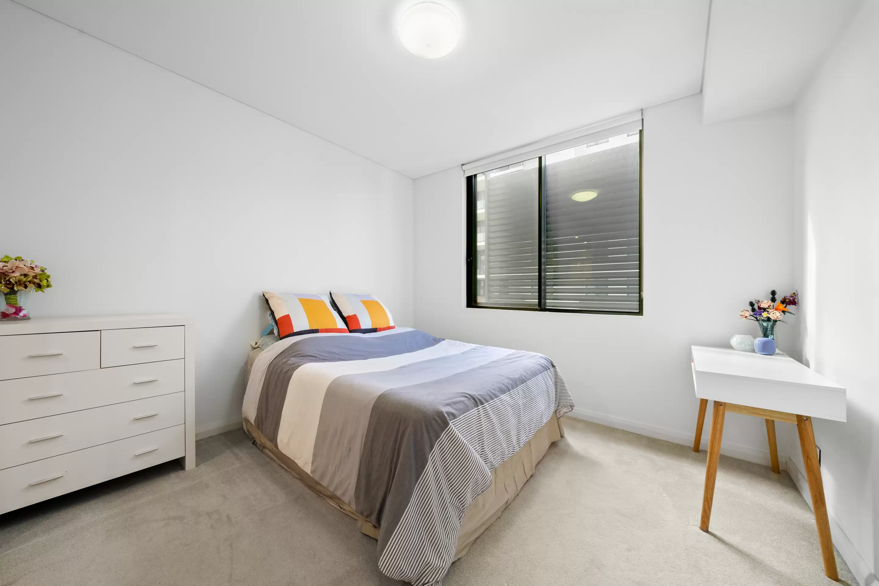 423/14 Baywater Drive, Wentworth Point Sold by Chidiac Realty - image 6