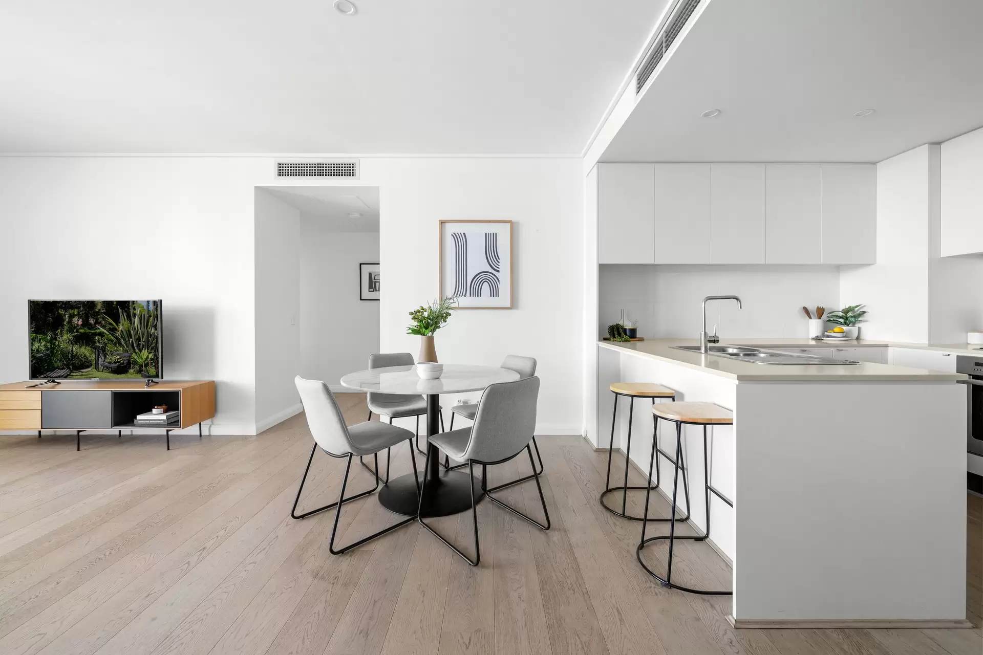 745/2 The Crescent, Wentworth Point Sold by Chidiac Realty - image 1