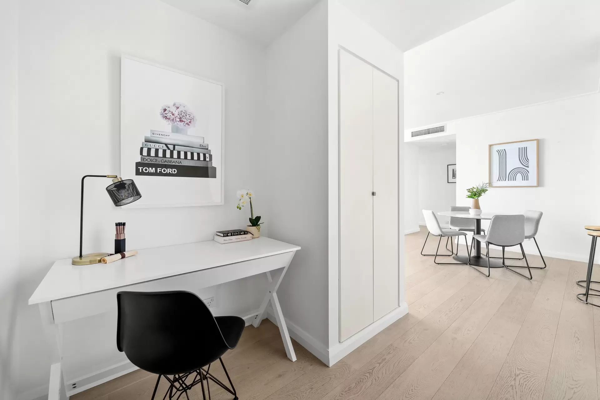 745/2 The Crescent, Wentworth Point Sold by Chidiac Realty - image 1