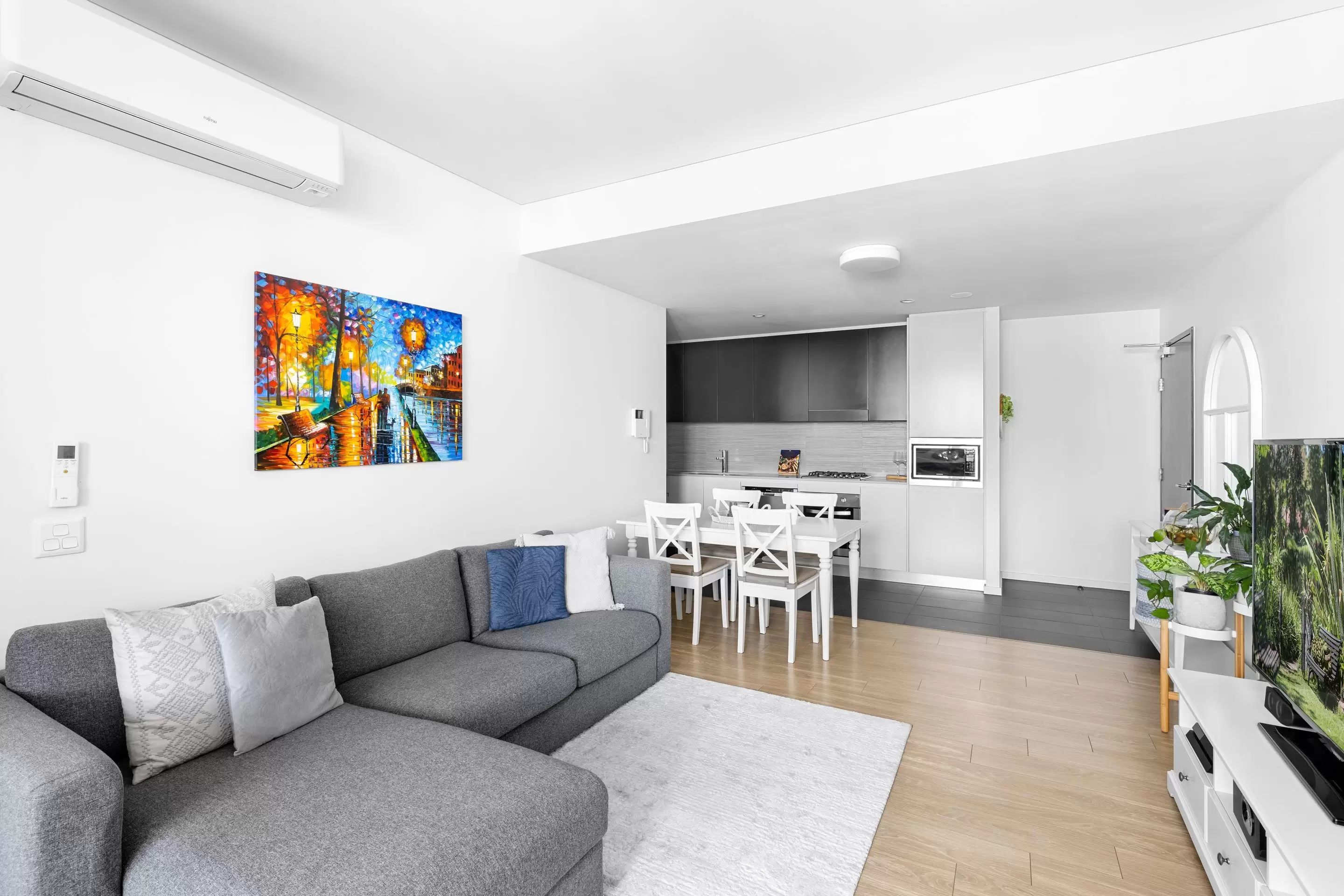 707/15 Baywater Drive, Wentworth Point Sold by Chidiac Realty - image 7