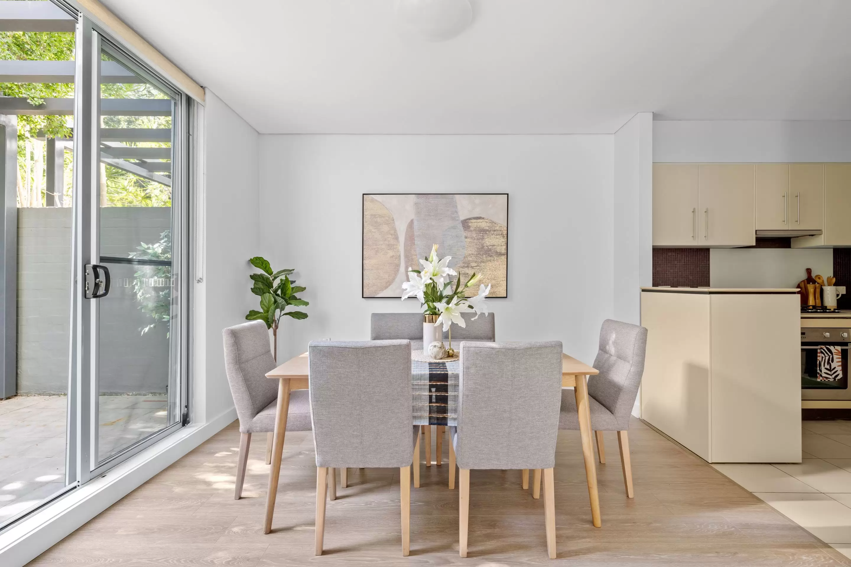 117/5 Stromboli Strait, Wentworth Point Sold by Chidiac Realty - image 4