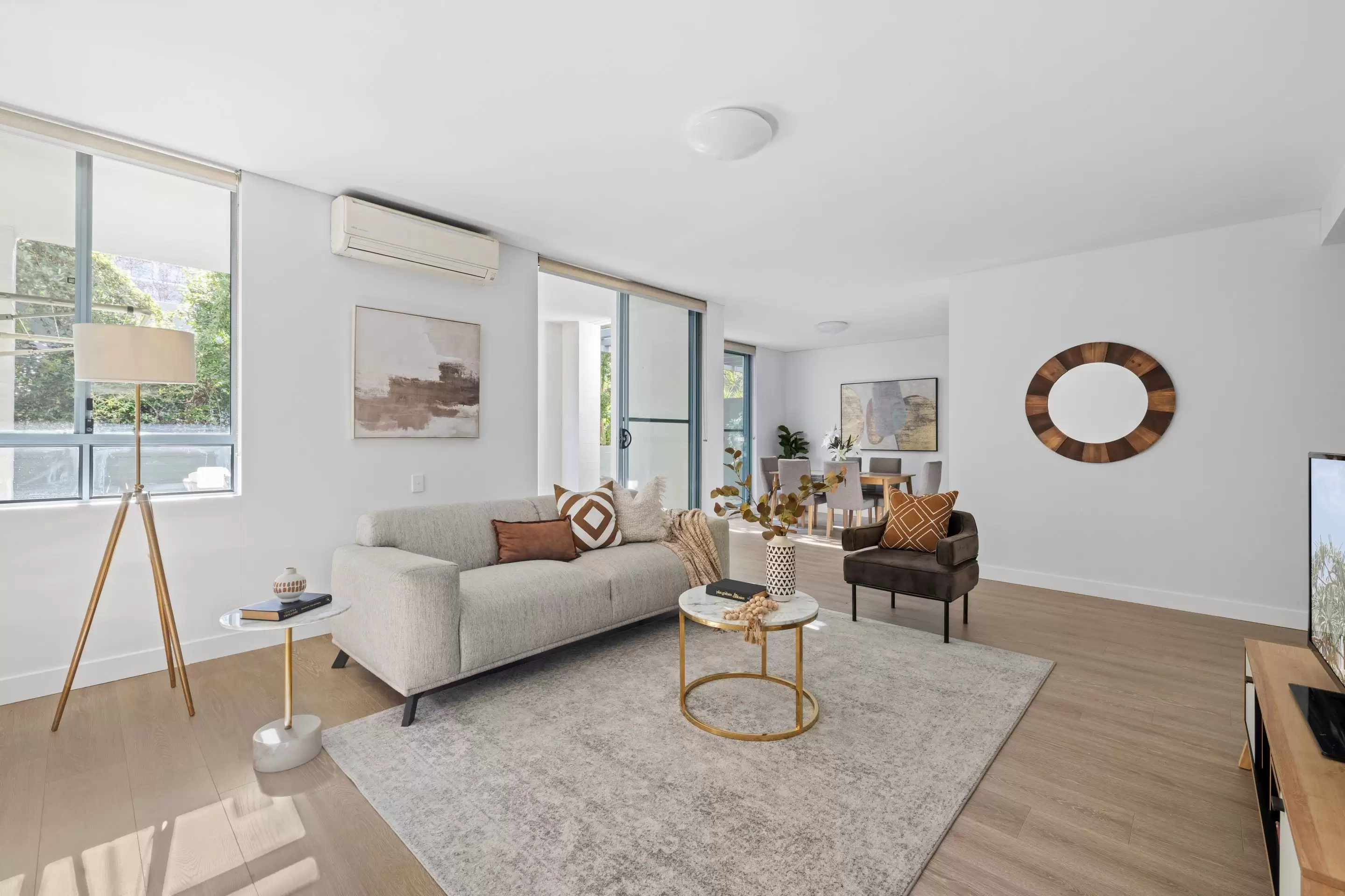 117/5 Stromboli Strait, Wentworth Point Sold by Chidiac Realty - image 1