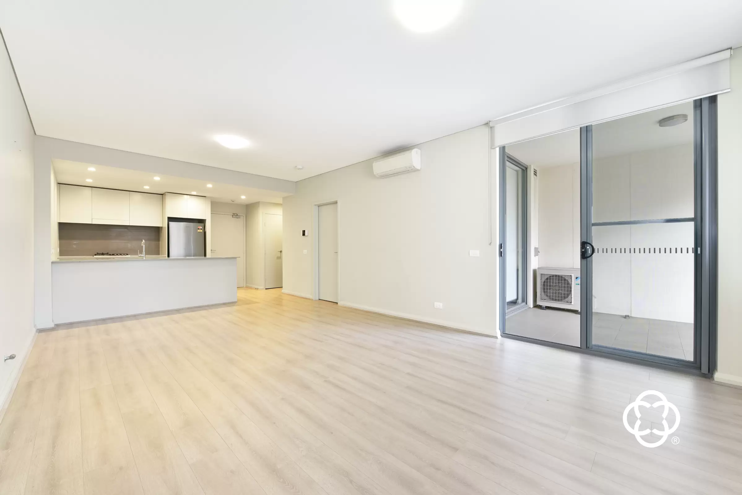 202/8 Marine Parade, Wentworth Point Leased by Chidiac Realty - image 3