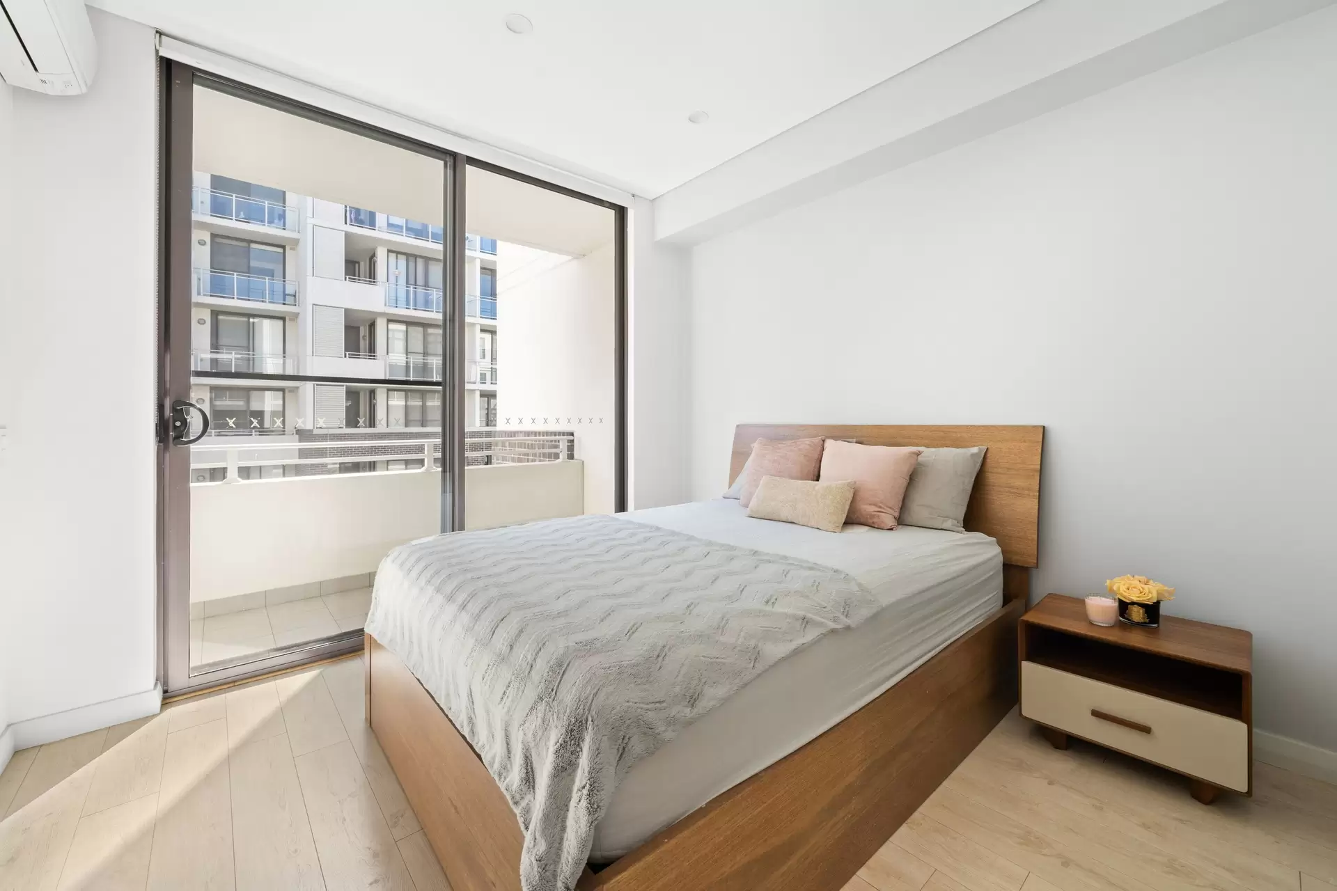 427/45 Amalfi Drive, Wentworth Point Sold by Chidiac Realty - image 1