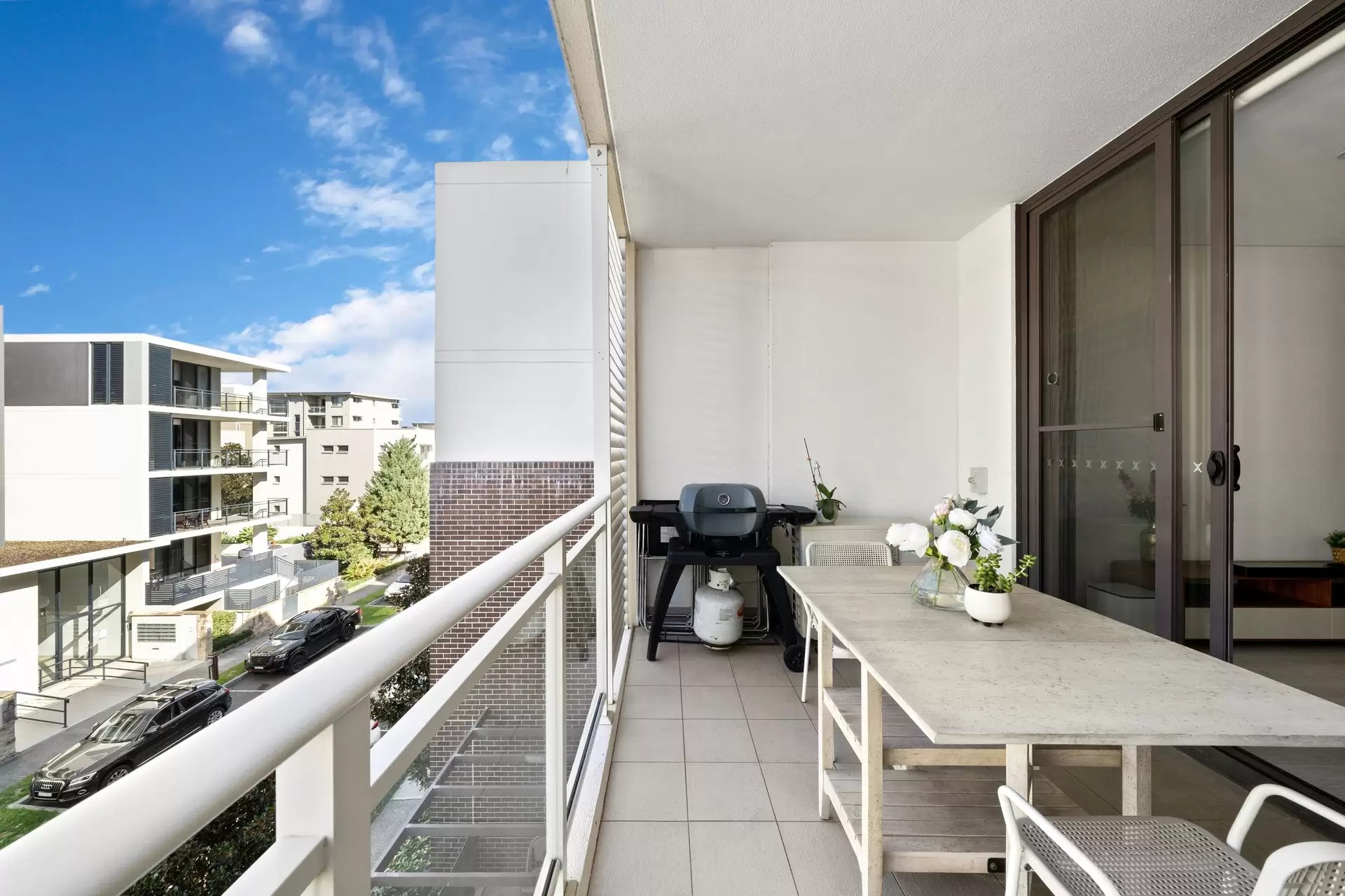 427/45 Amalfi Drive, Wentworth Point Sold by Chidiac Realty - image 1