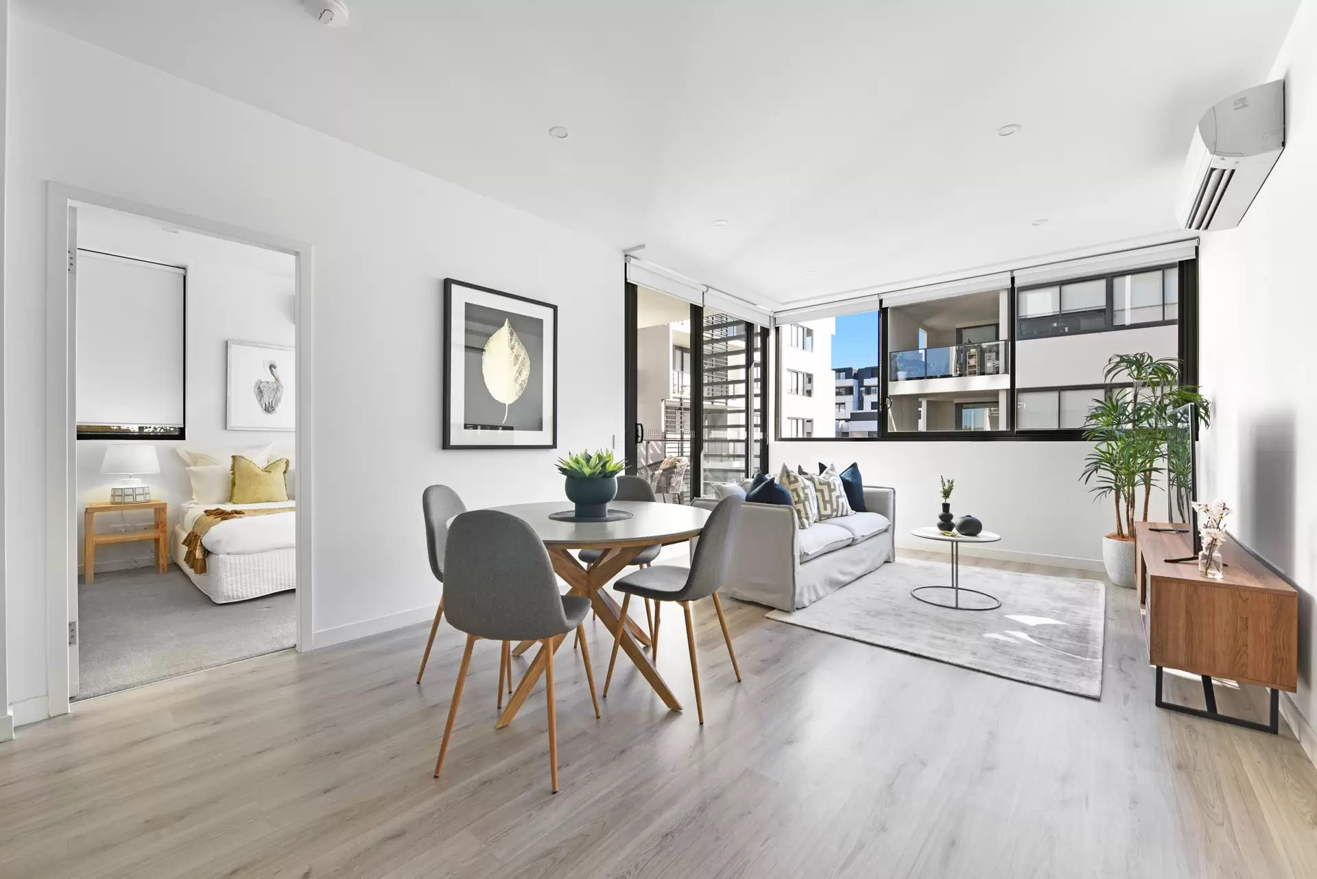 403/81B Lord Sheffield Circuit, Penrith Sold by Chidiac Realty - image 1