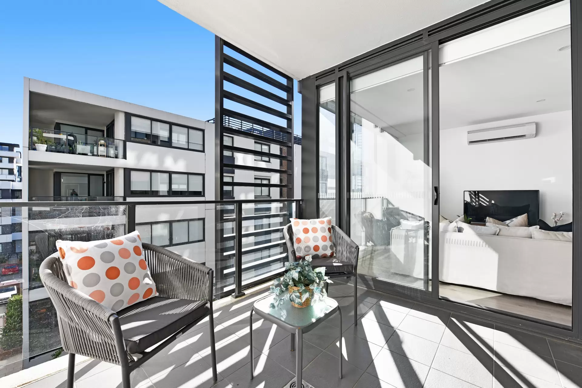 403/81B Lord Sheffield Circuit, Penrith Sold by Chidiac Realty - image 1