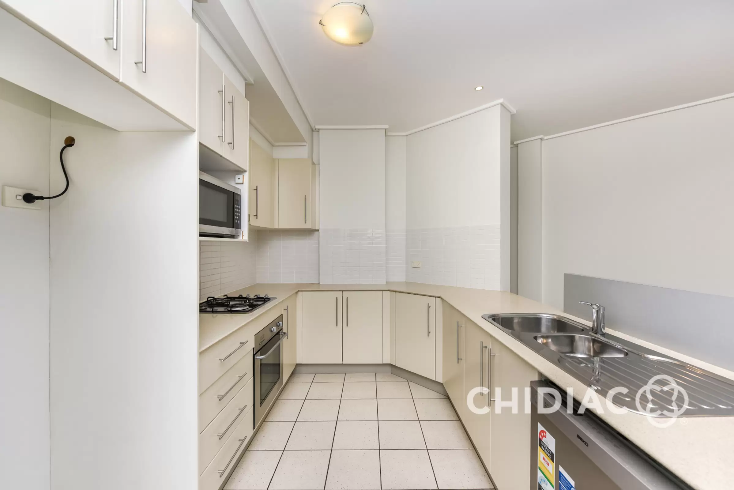 802/2 The Piazza, Wentworth Point Leased by Chidiac Realty - image 3