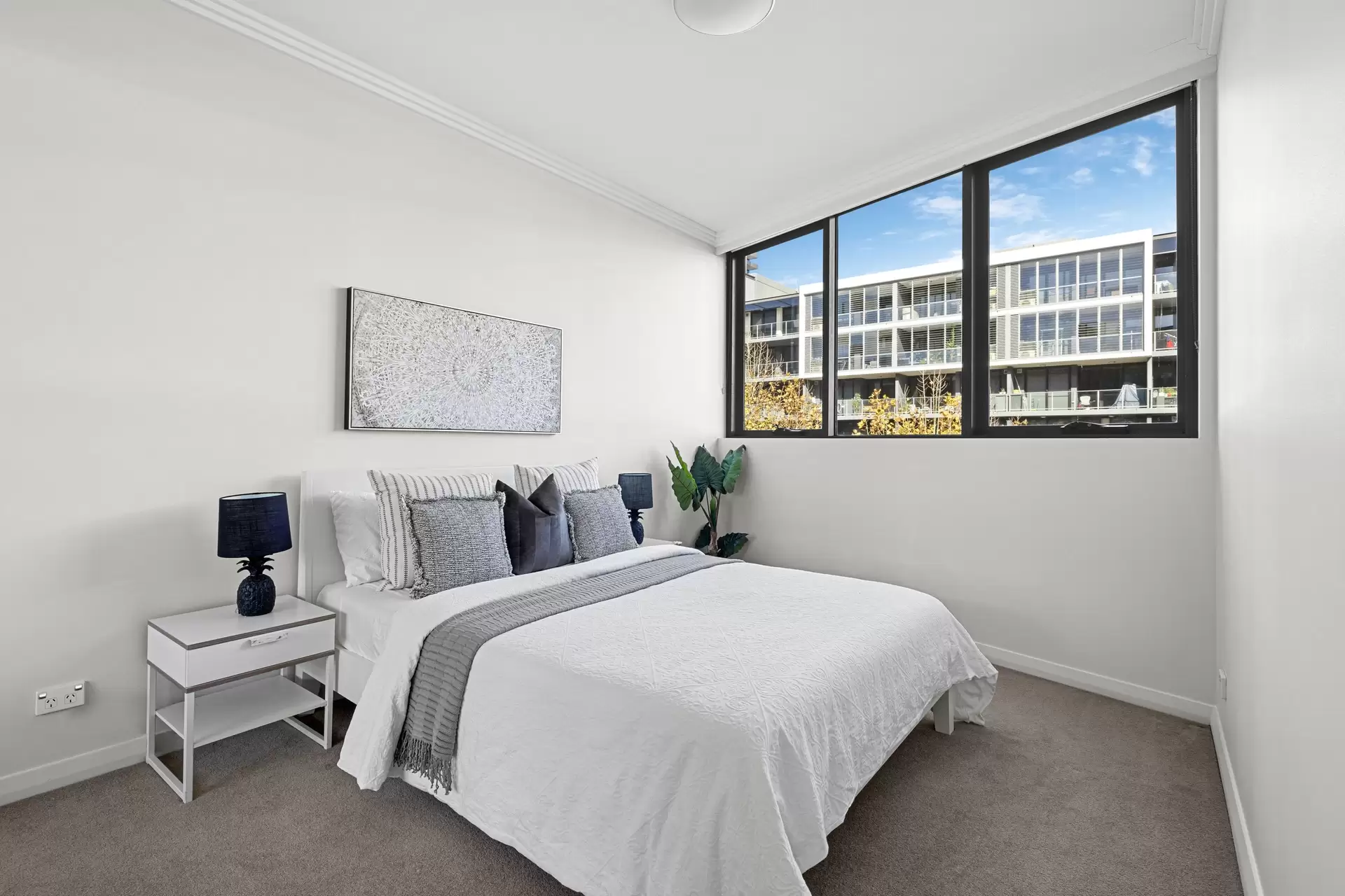 602/1 Footbridge Boulevard, Wentworth Point Sold by Chidiac Realty - image 1