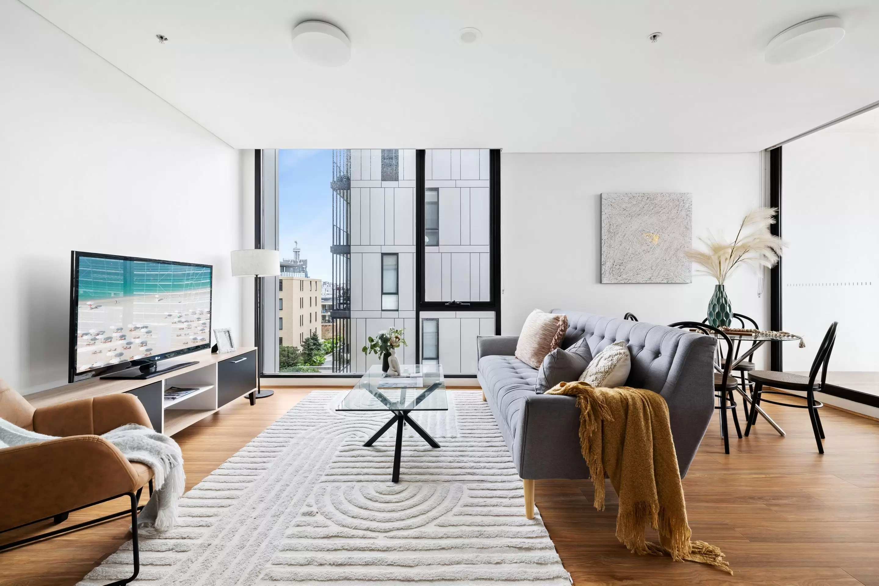B606/13-17 Verona Drive, Wentworth Point Sold by Chidiac Realty - image 2