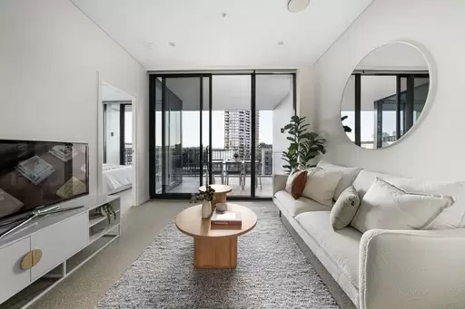704/4 Waterways Street, Wentworth Point Sold by Chidiac Realty