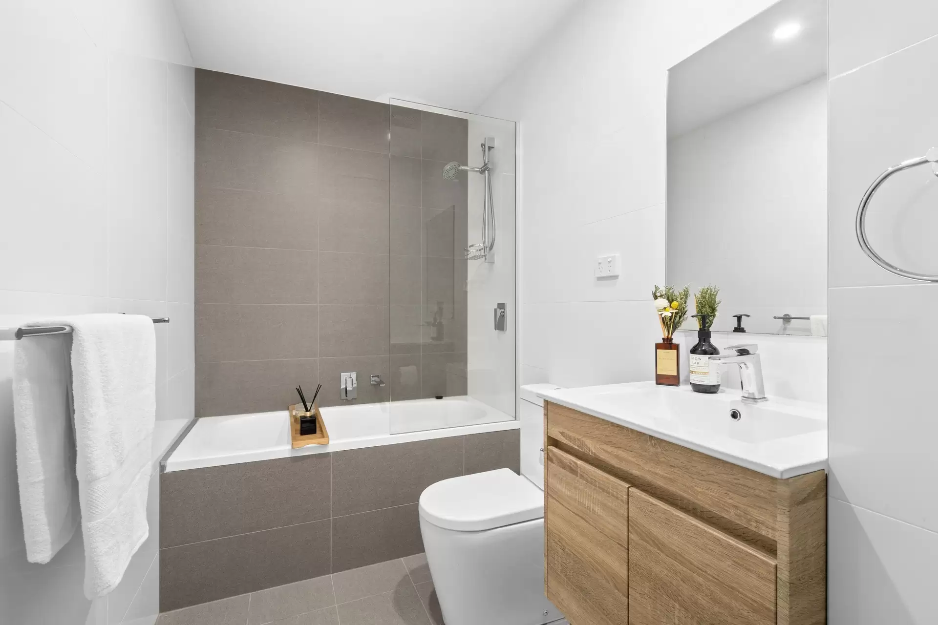 905/11 Hassall Street, Parramatta Sold by Chidiac Realty - image 1