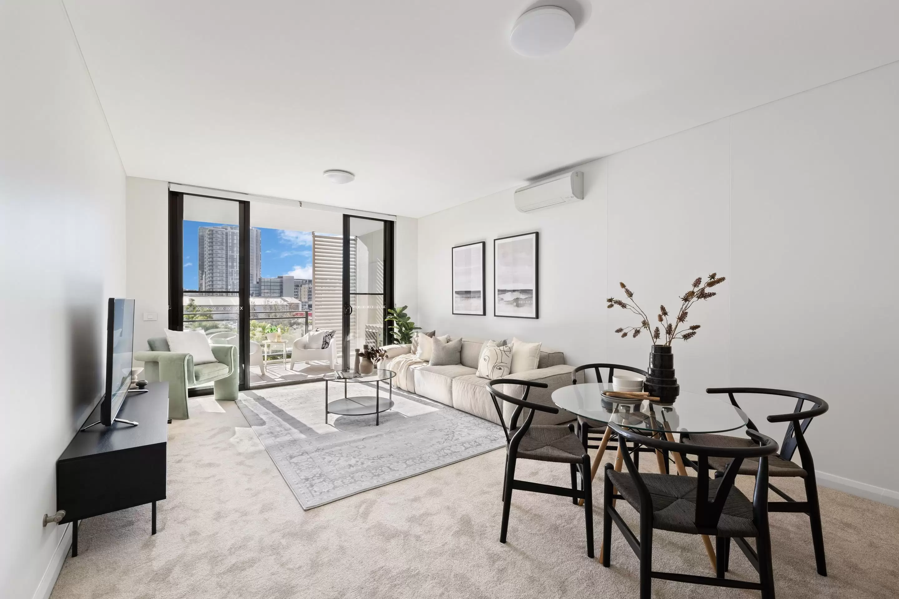 318/16 Baywater Drive, Wentworth Point Sold by Chidiac Realty - image 1