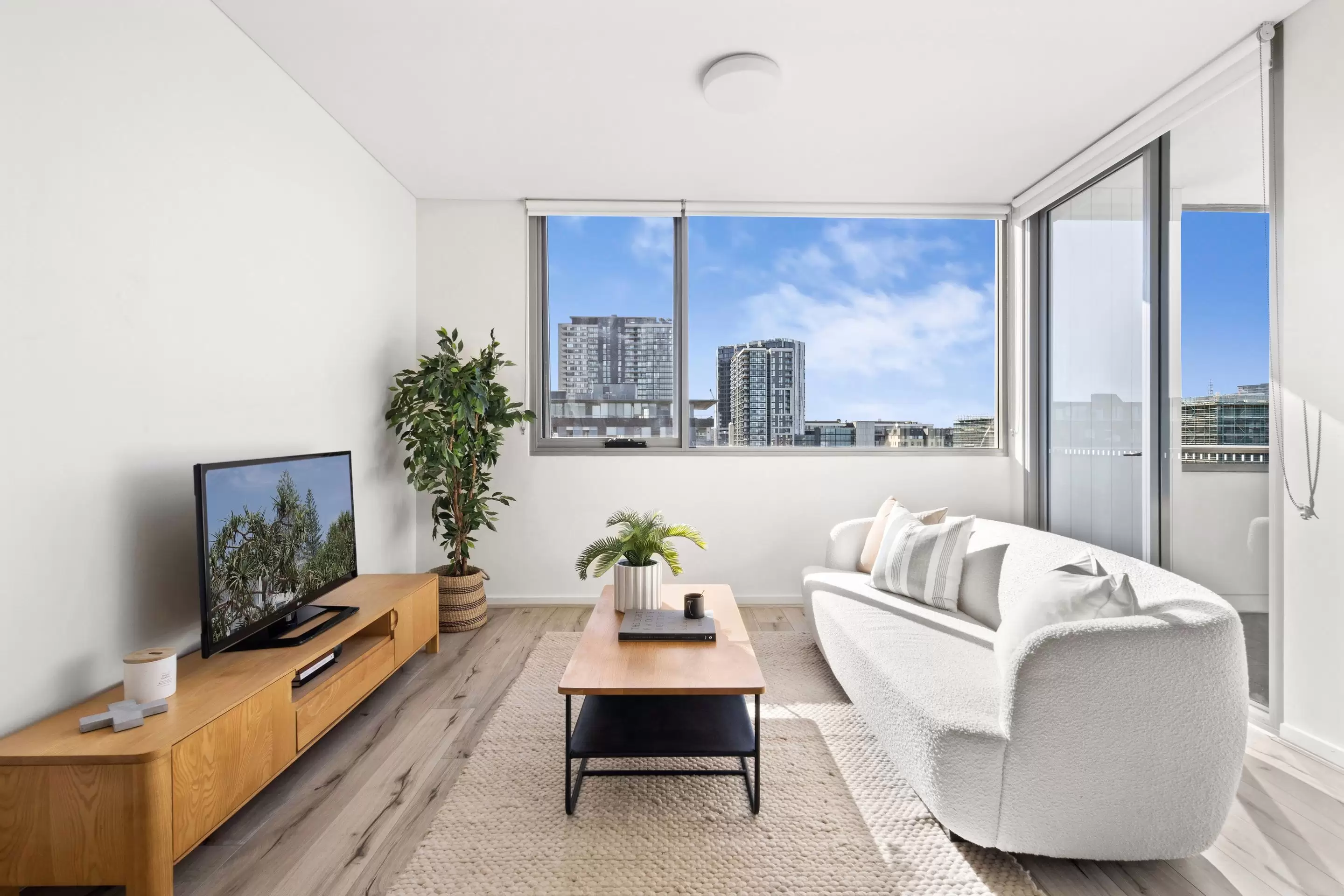 715/19 Baywater Drive, Wentworth Point Sold by Chidiac Realty - image 1