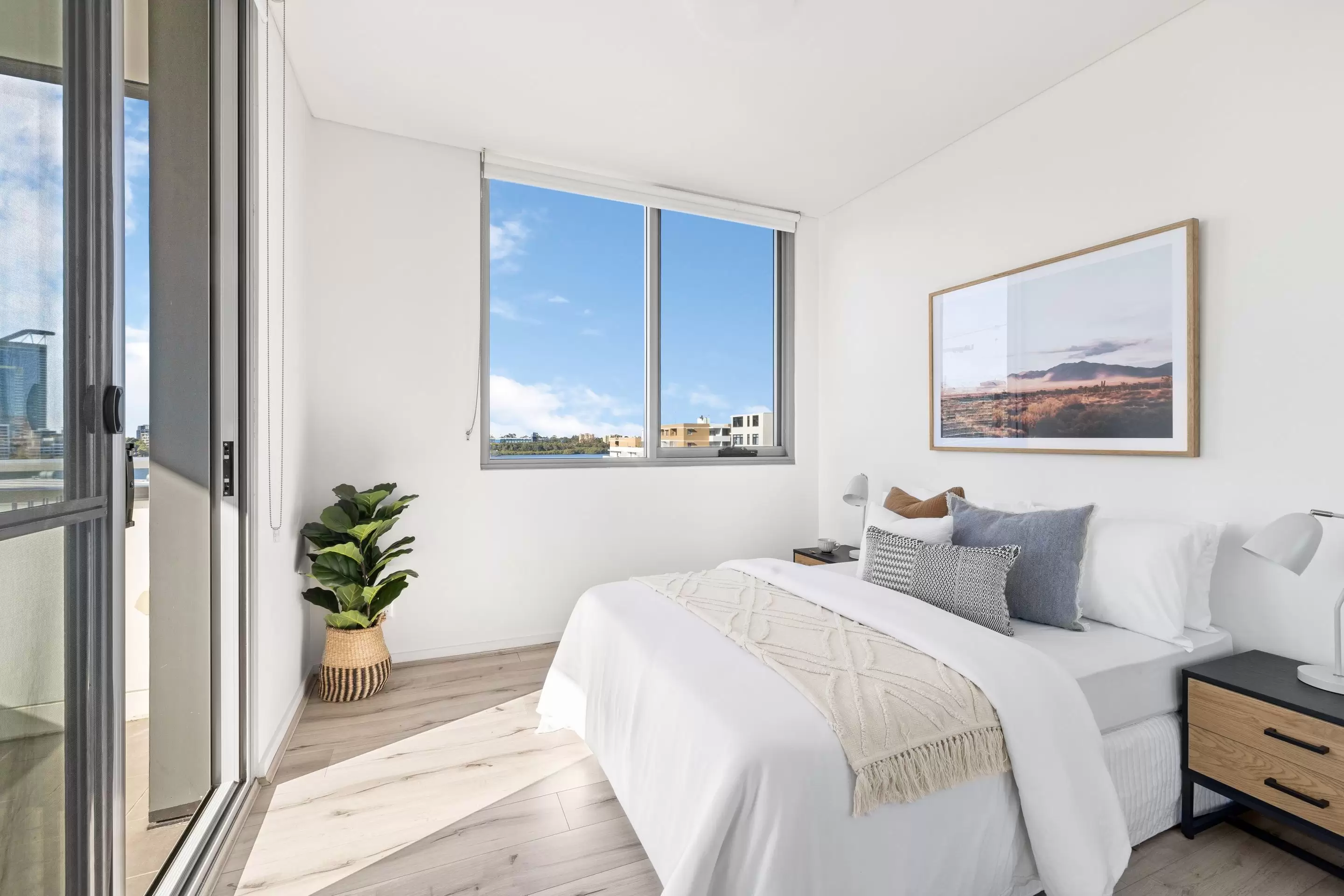 715/19 Baywater Drive, Wentworth Point Sold by Chidiac Realty - image 4